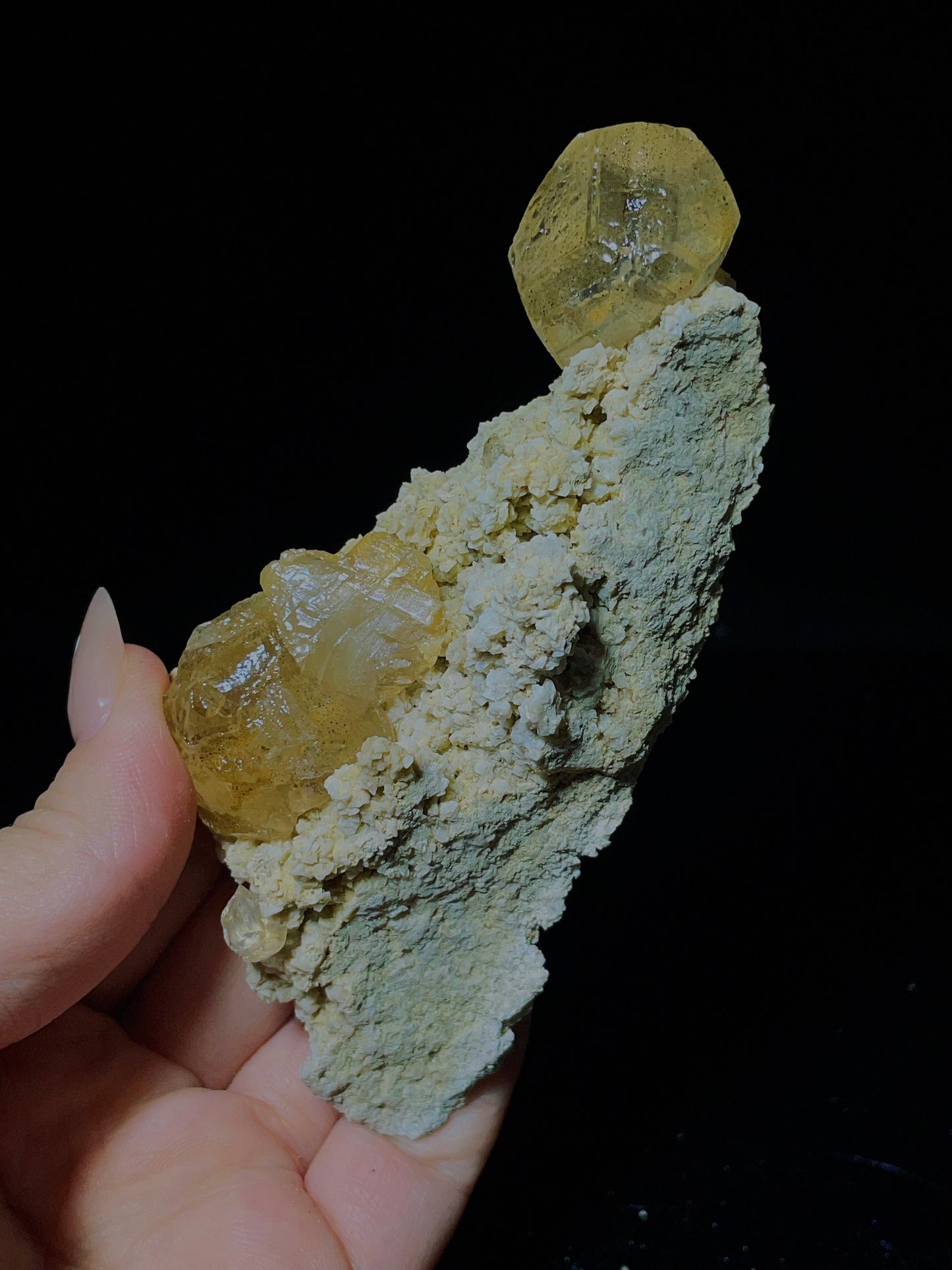 Honey Calcite Specimen / Shizhuyuan, Chenzhou, Hunan, China