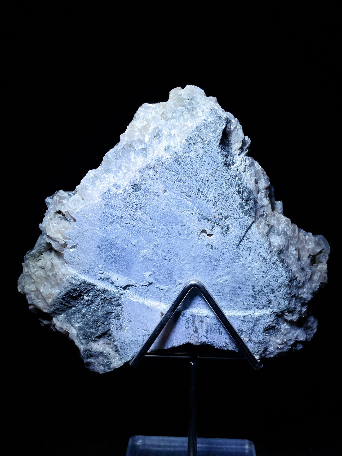 petal calcite with pyrite specimen Hubei China