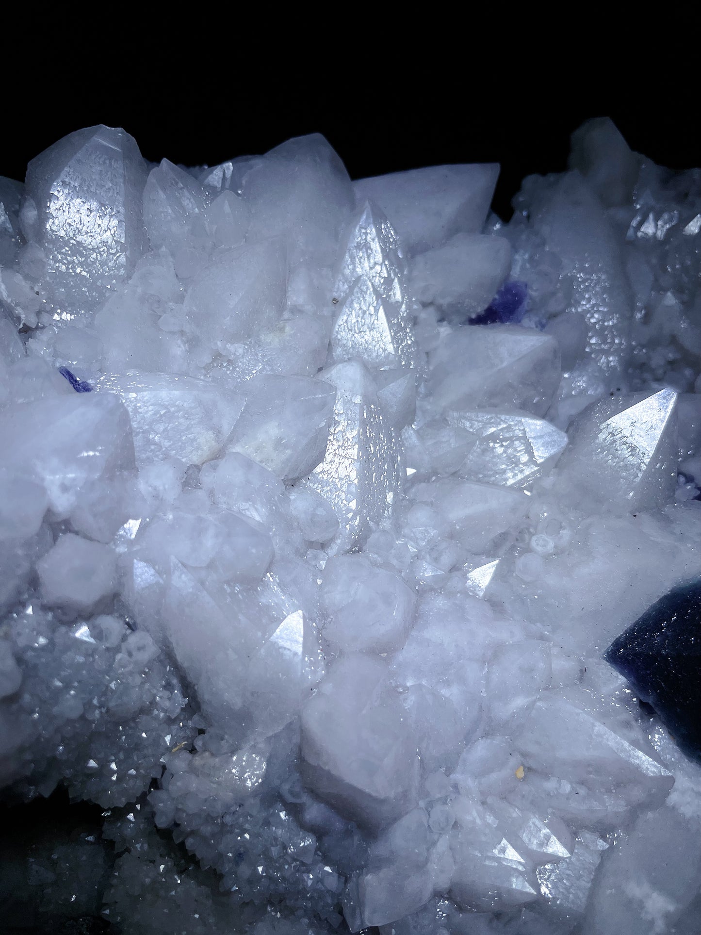 candle quartz with fluorite origin Inner Mongolia