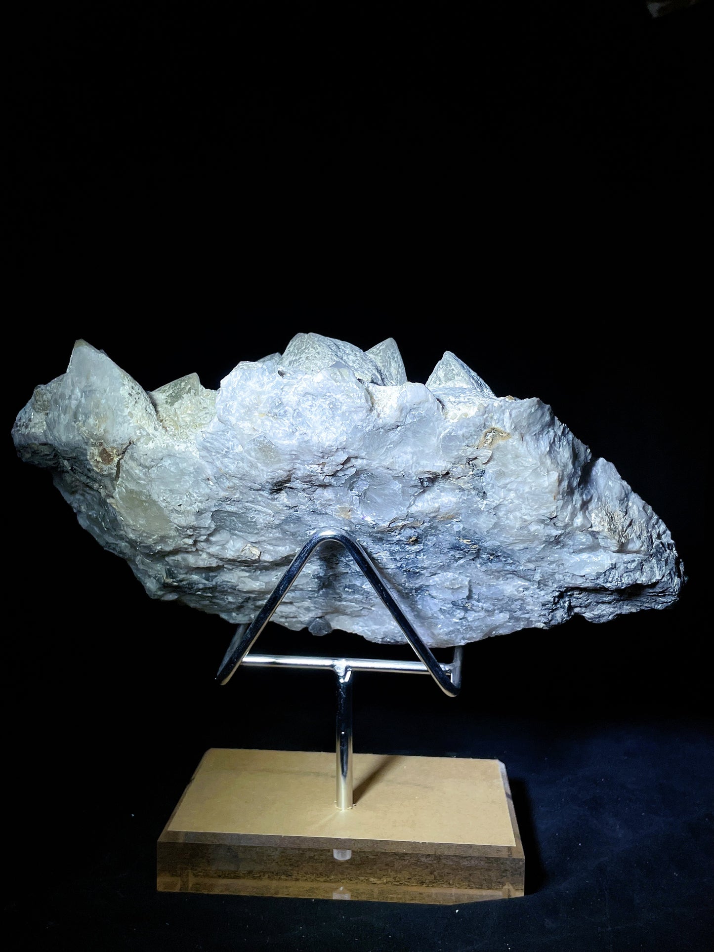Candle quartz specimen Inner Mongolia