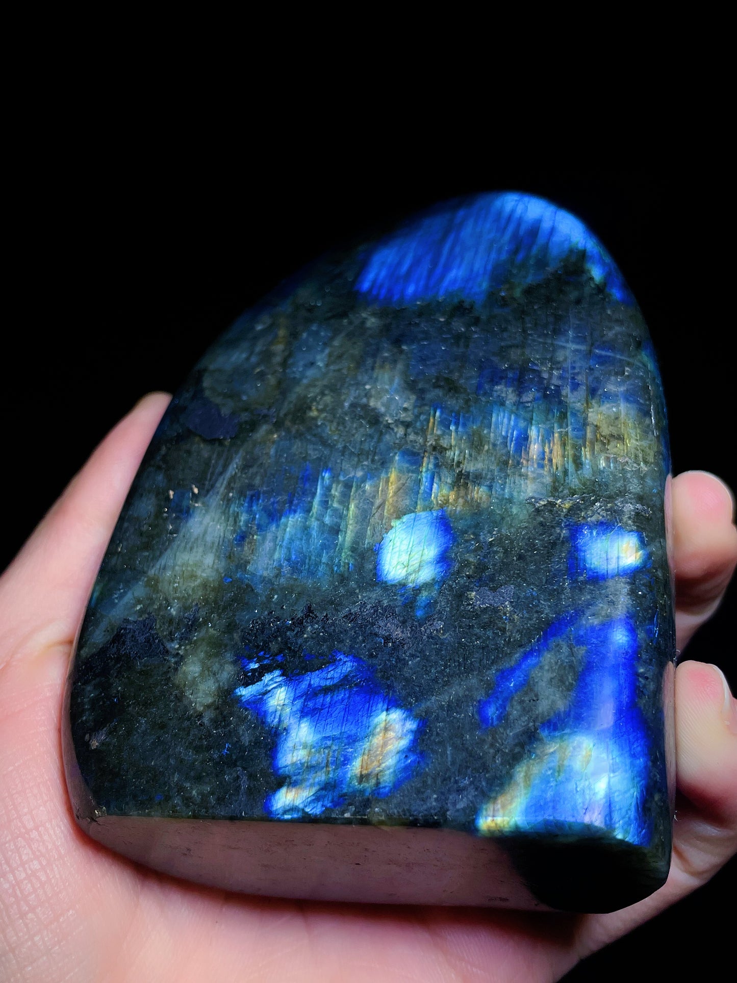 labradorite freeform Madagascar