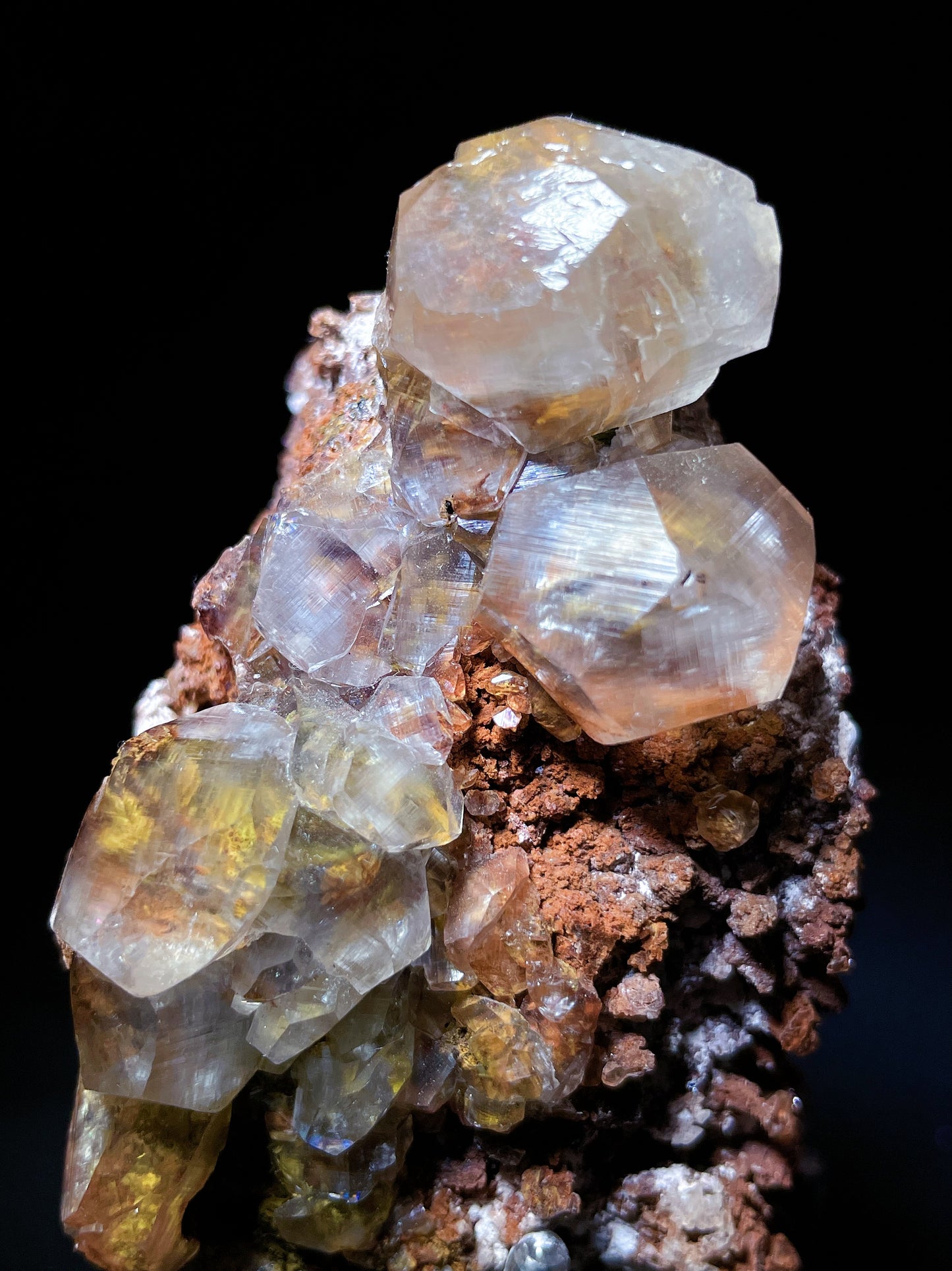 red calcite specimen Hubei