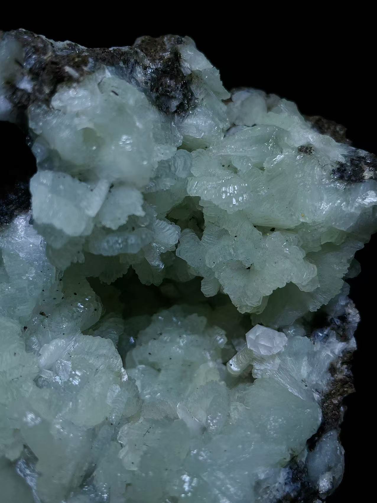 prehnite origin Brazil