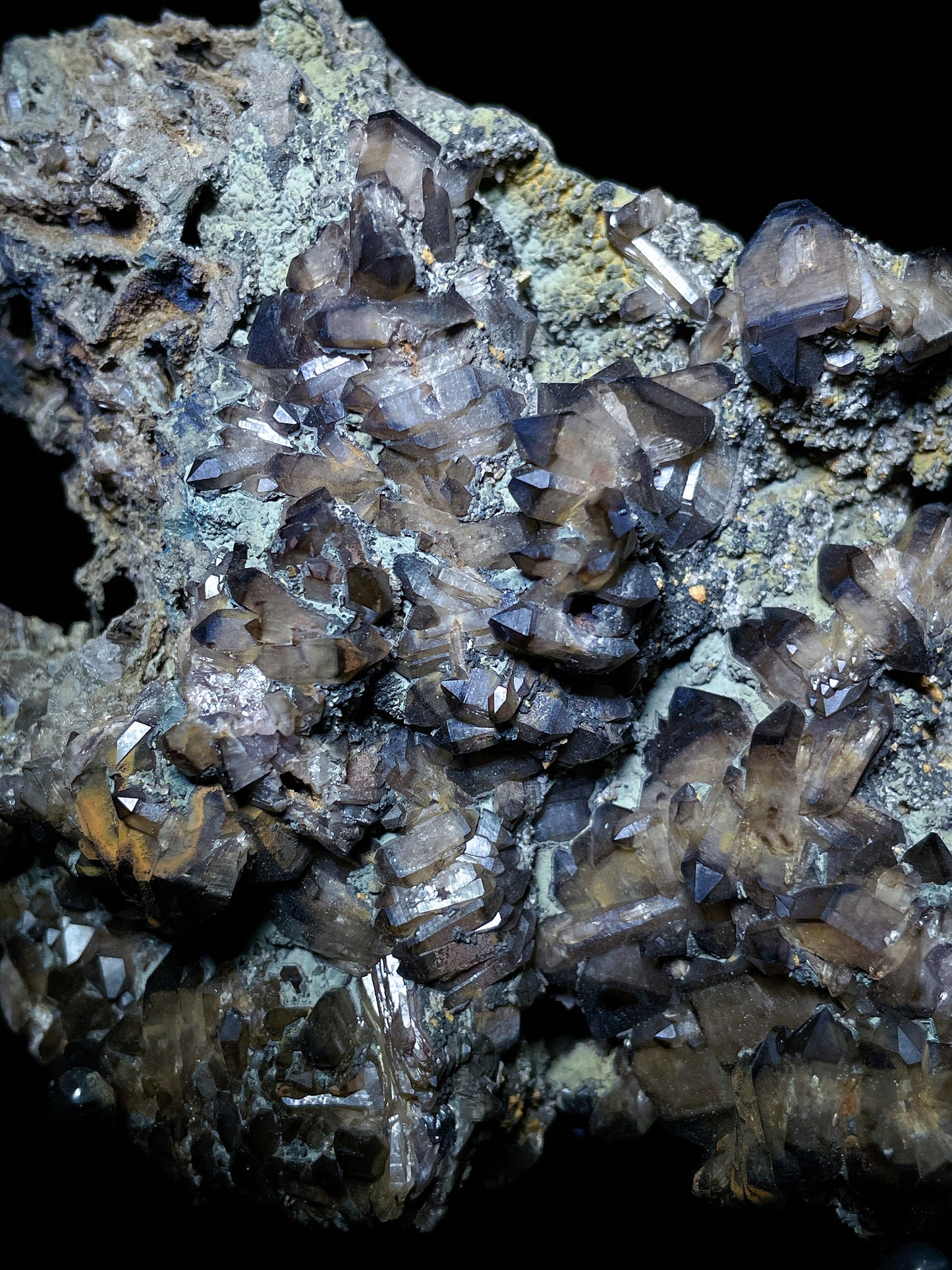 Inner Mongolia smokey quartz specimen