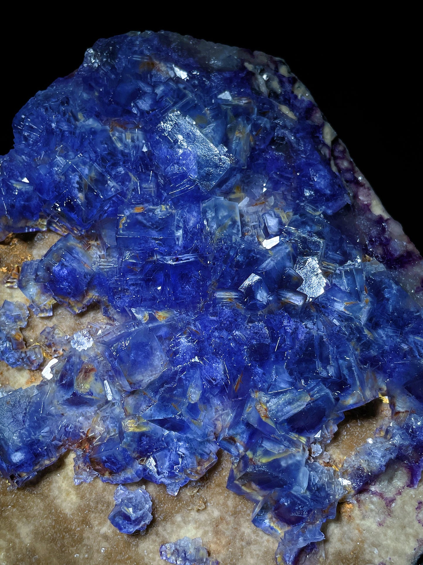 Zhejiang purple fluorite specimen