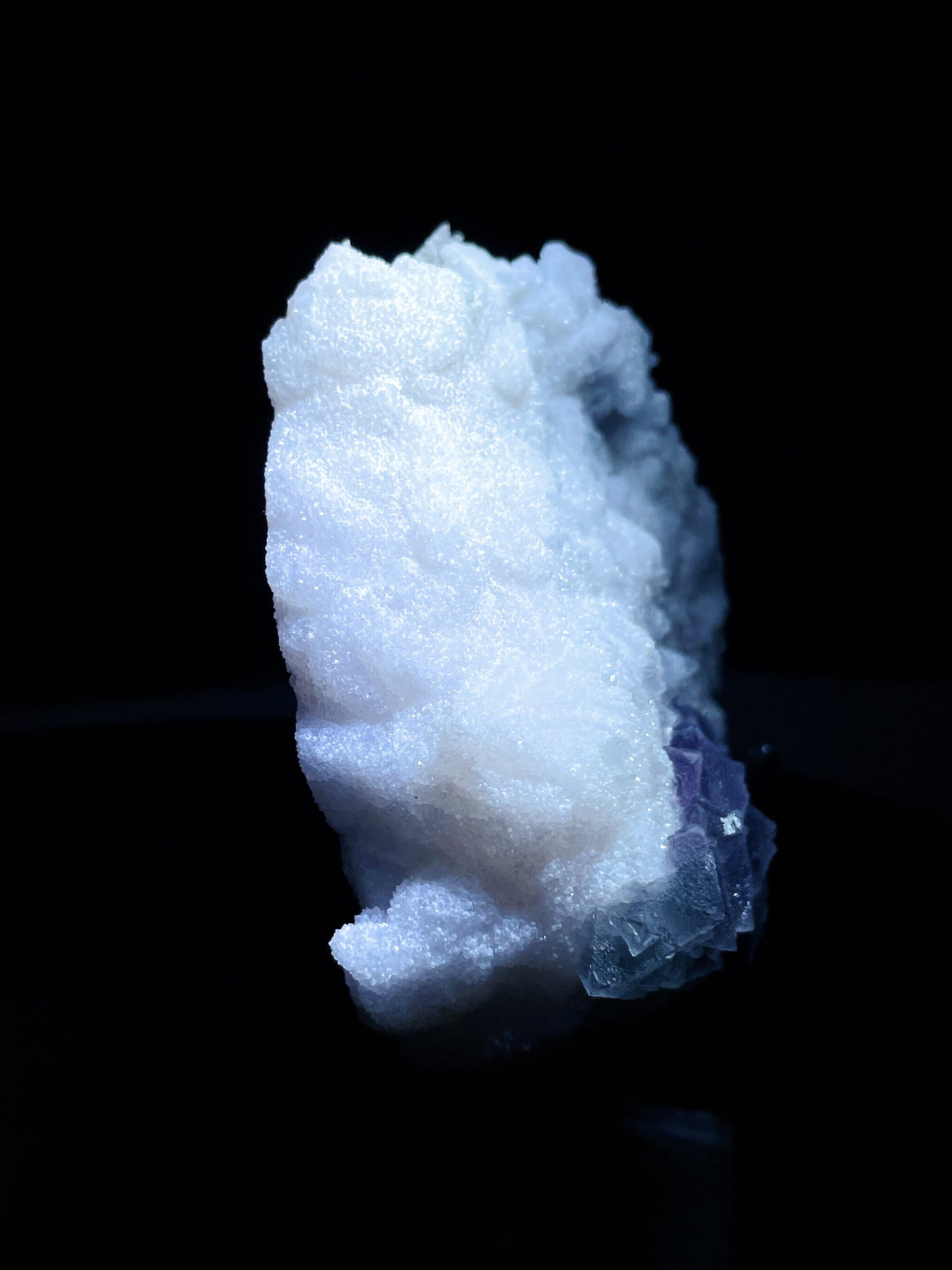 sugar quartz with green octagonal fluorite specimen Fujian China