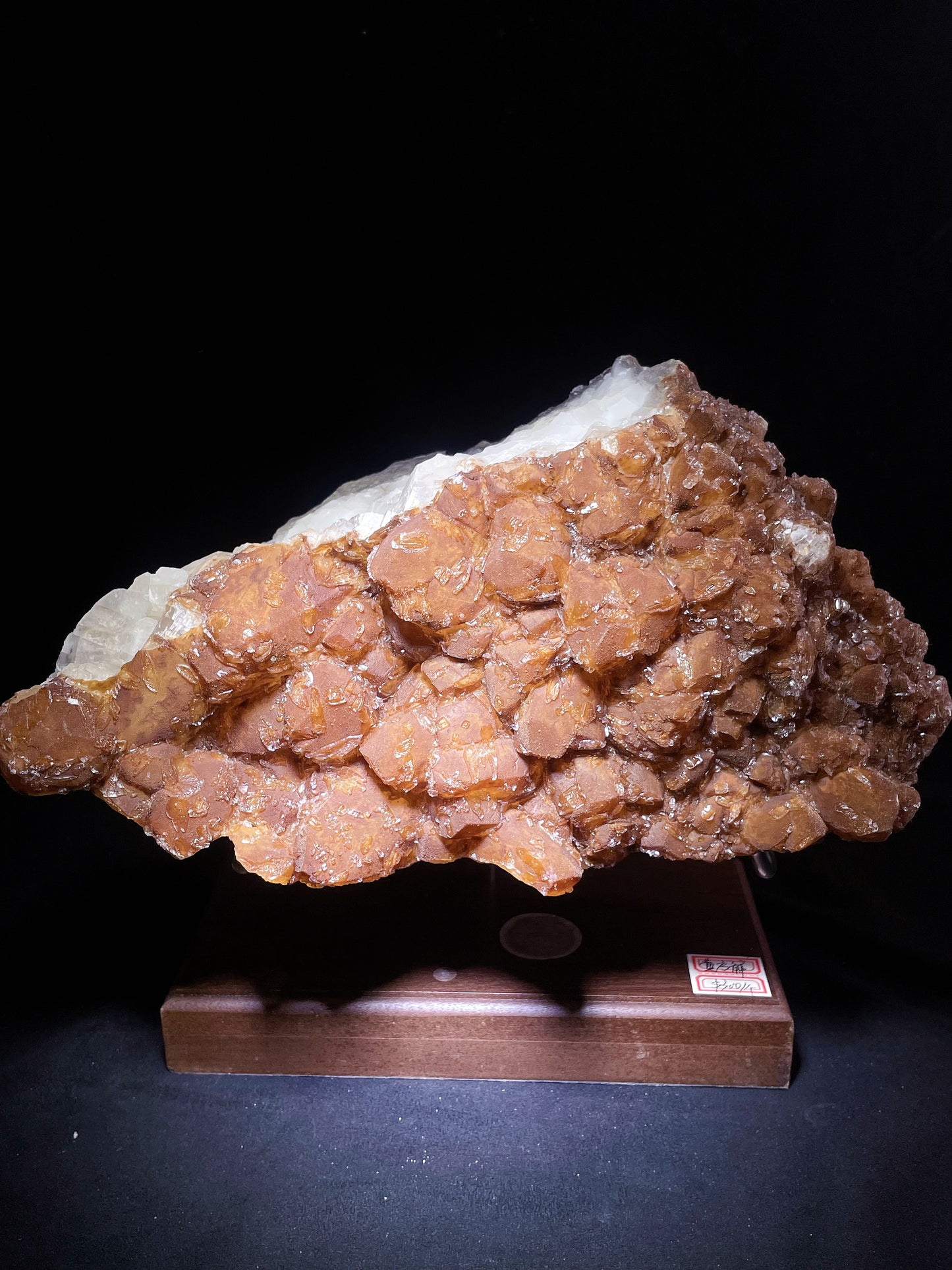 yellow calcite origin Hunan
