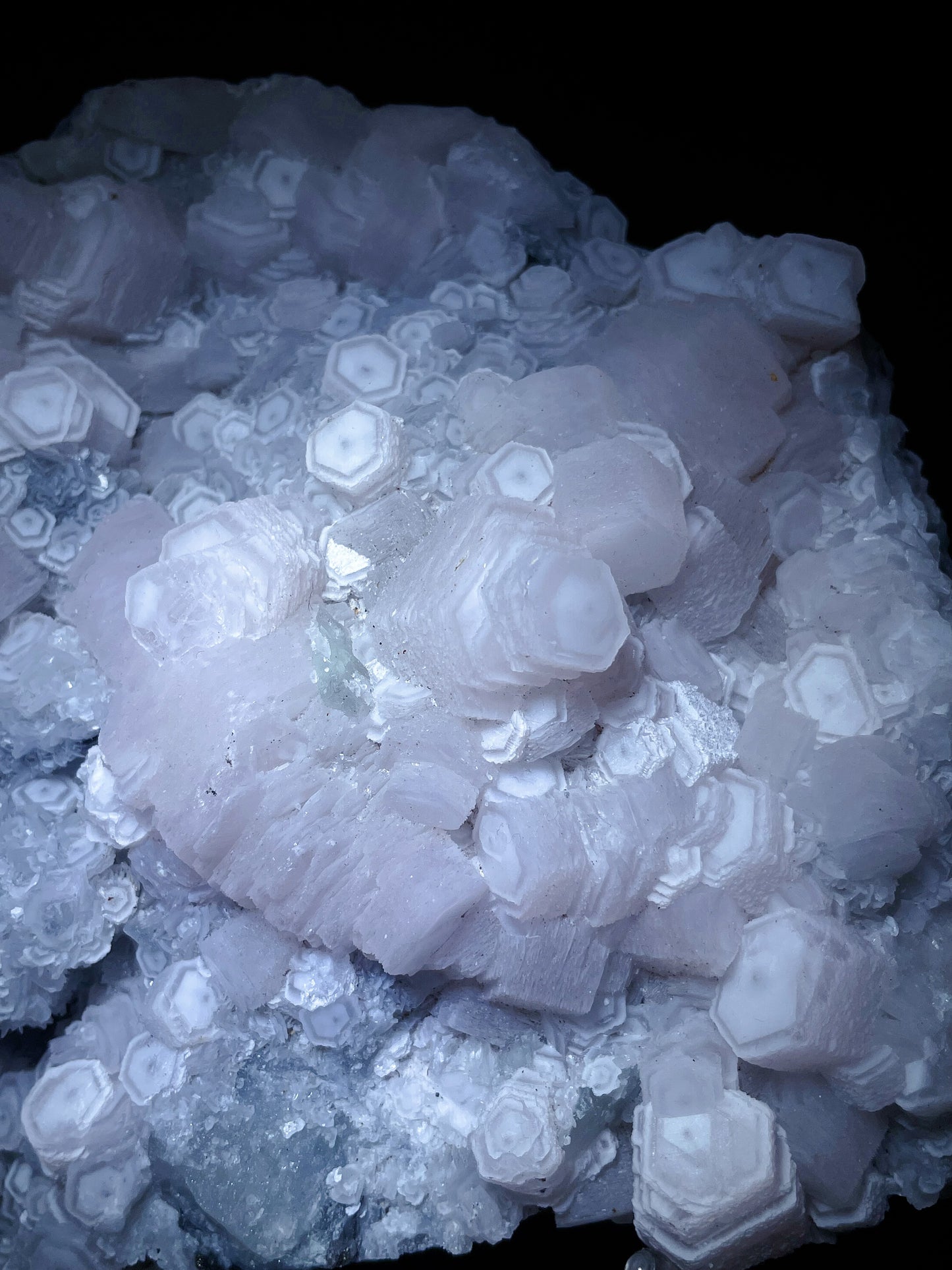 coin calcite fluorite  origin Fujian