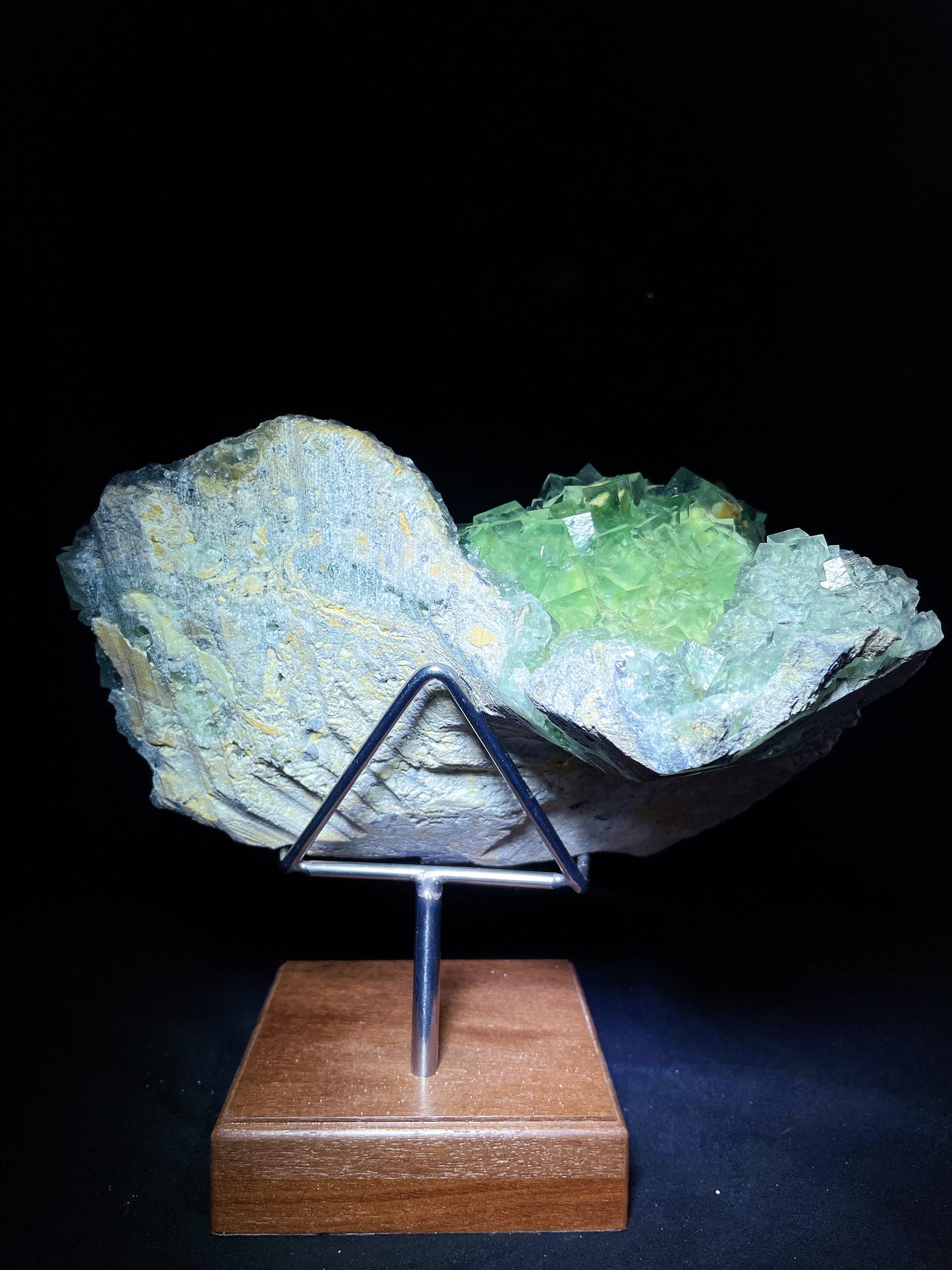 Xianghualing green fluorite specimen Hunan China