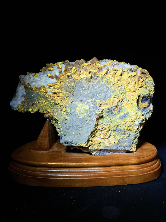 realgar raw stone Hunan China