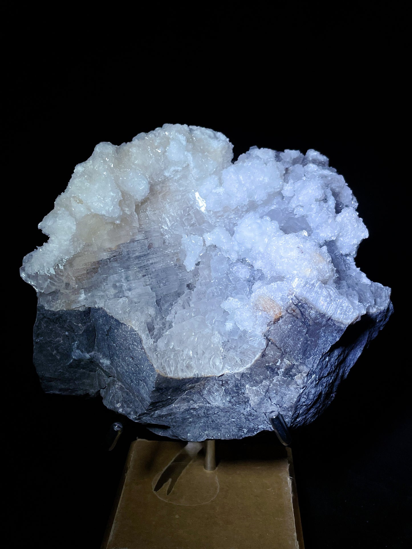 selenite specimen Guizhou China
