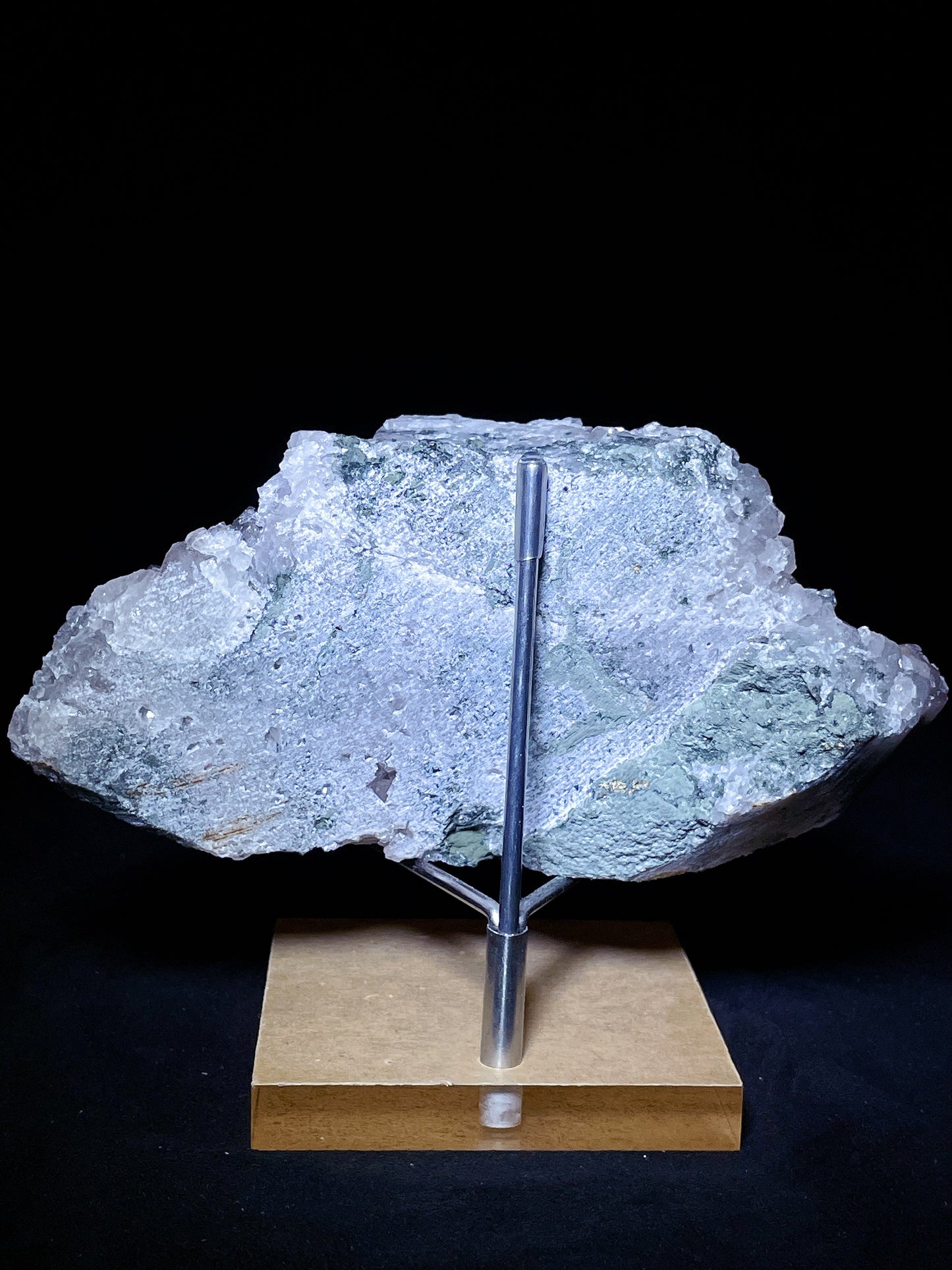 limonite with quartz specimen Fujian China
