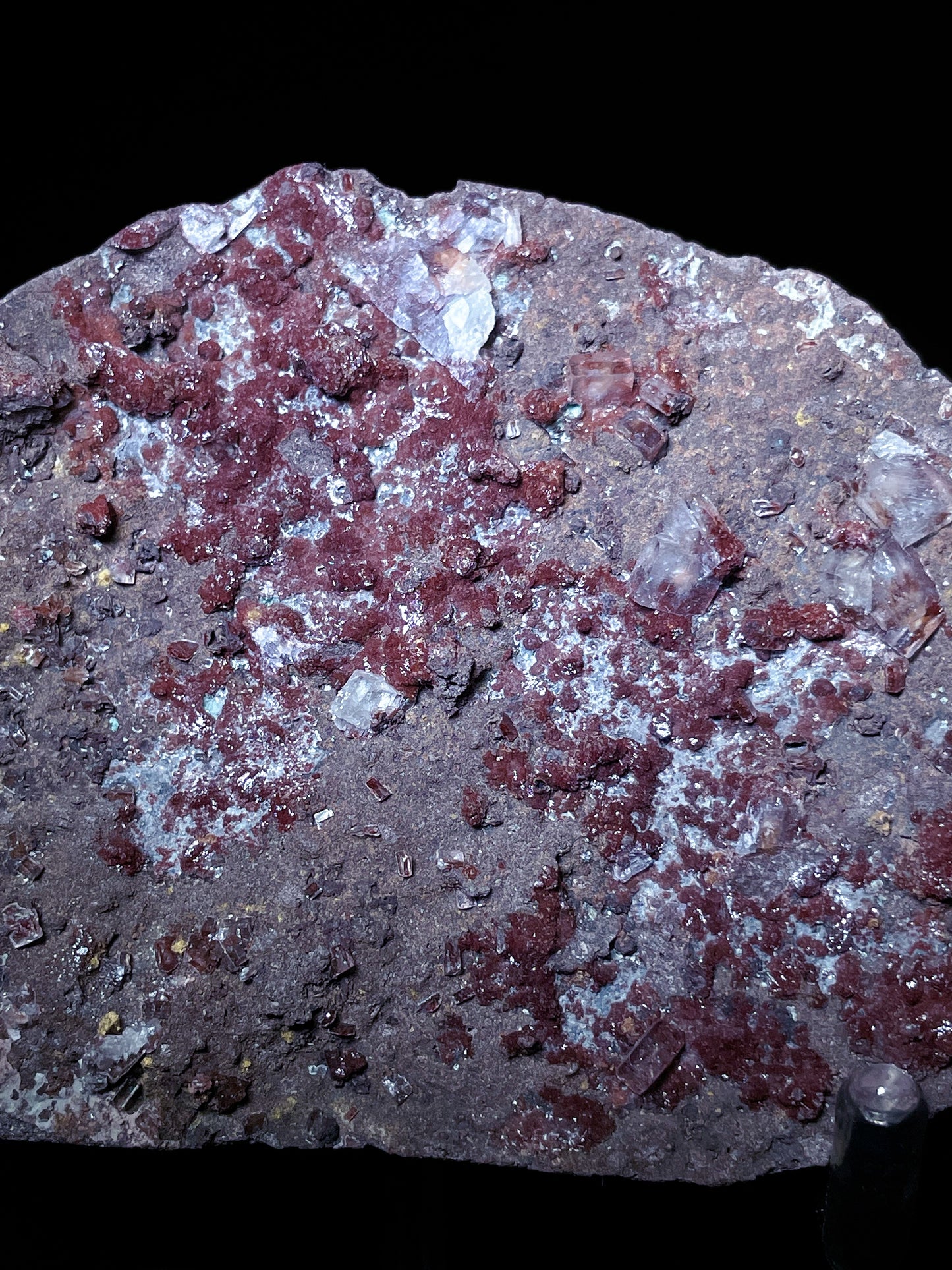 red apophyllite with fluorite specimen Indonesia