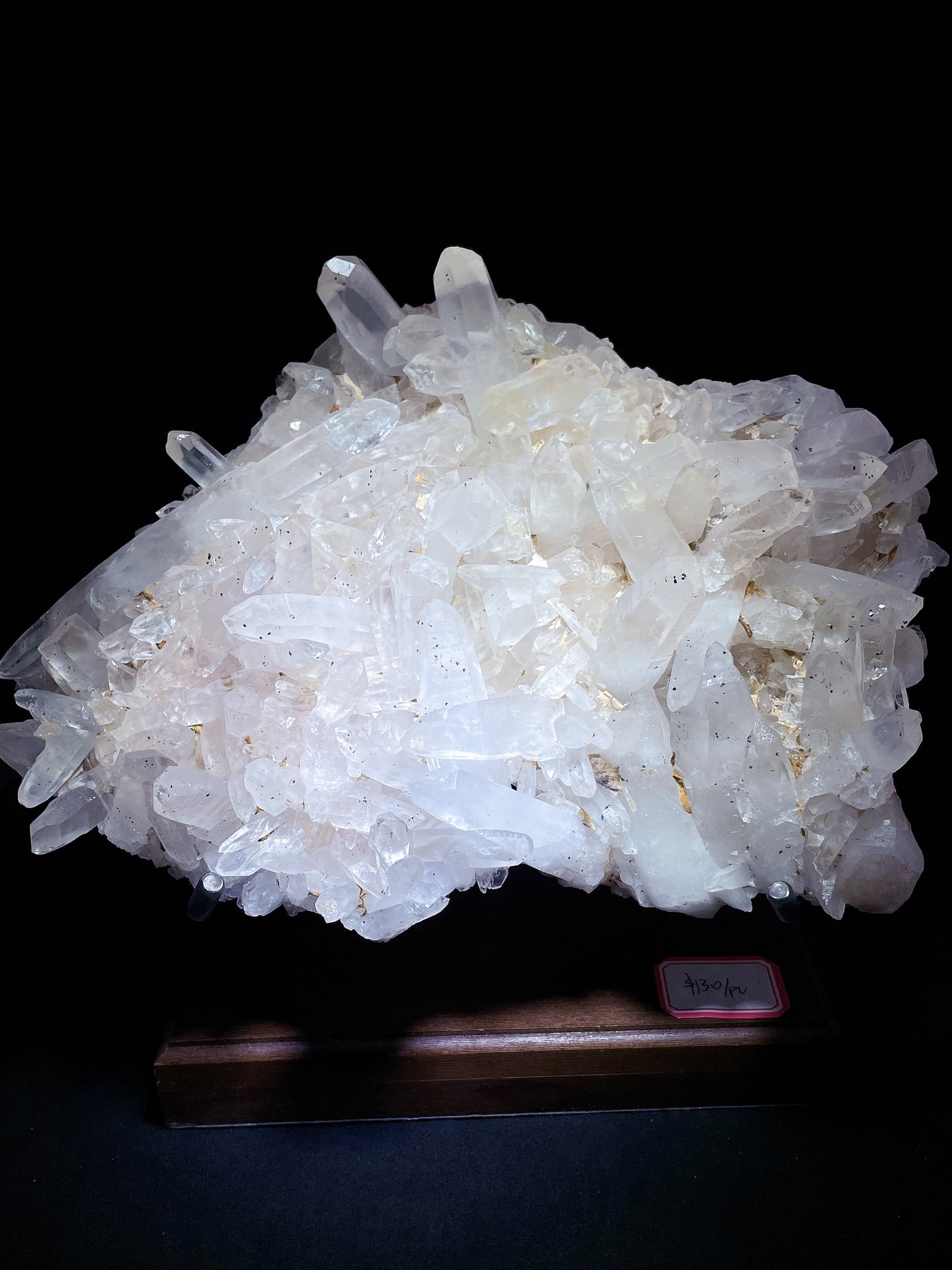 Quartz cluster origin Madagascar