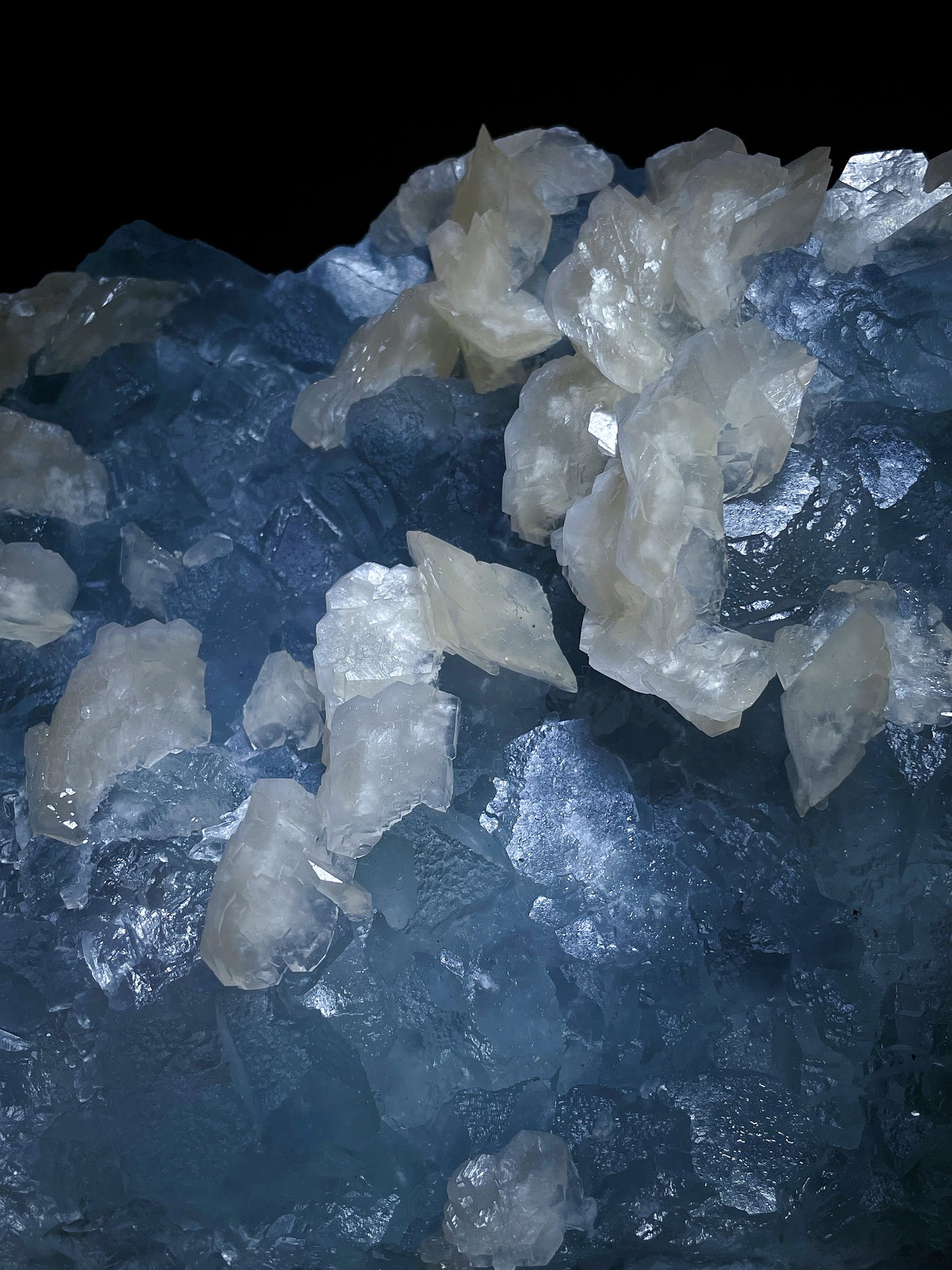 Blue fluorite with calcite specimen origin Hunan China