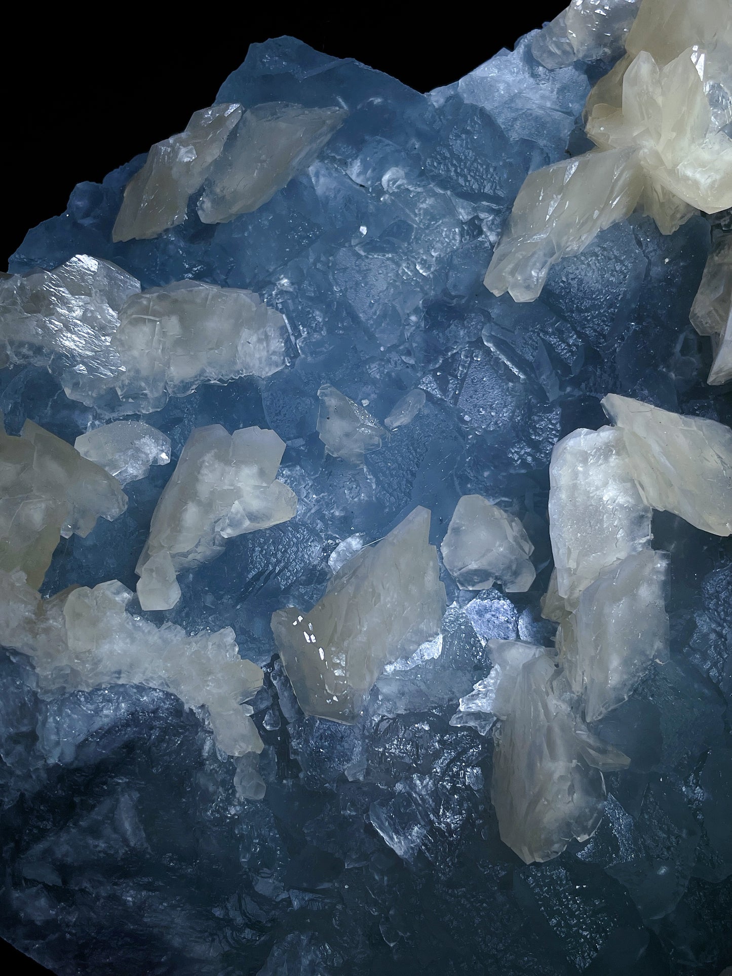 Blue fluorite with calcite specimen origin Hunan China