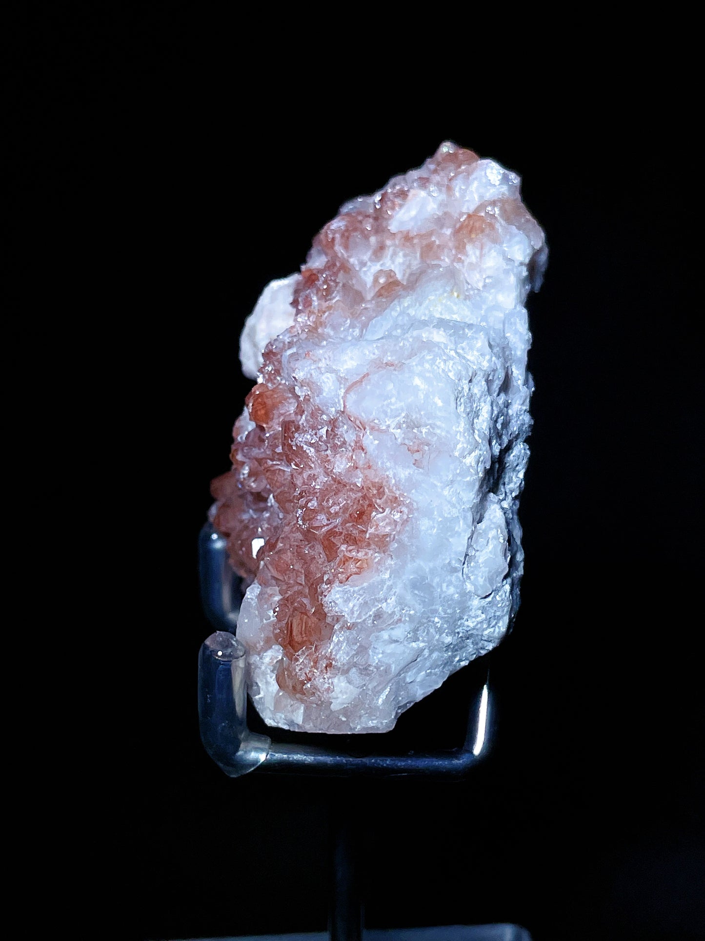red quartz cluster Shanxi China