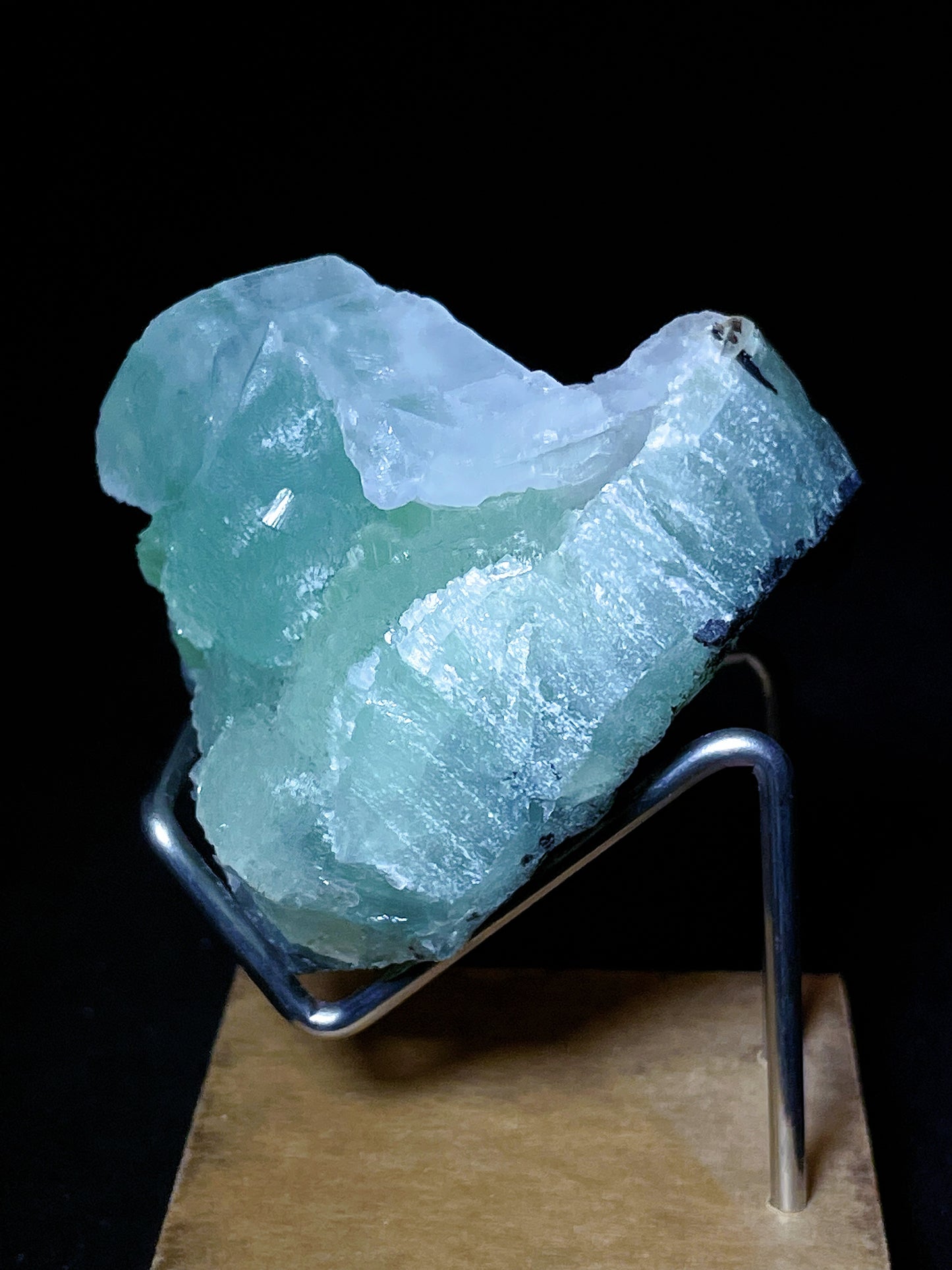 prehnite specimen Sichuan China