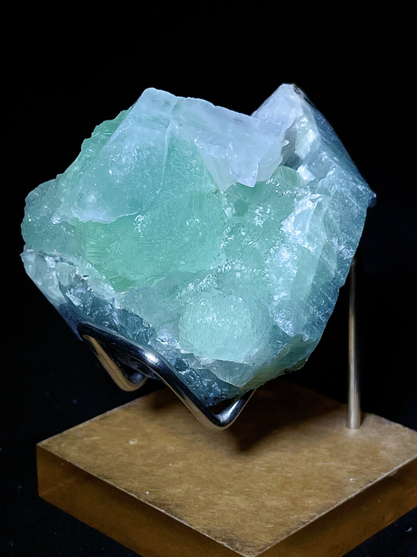 prehnite specimen Sichuan China