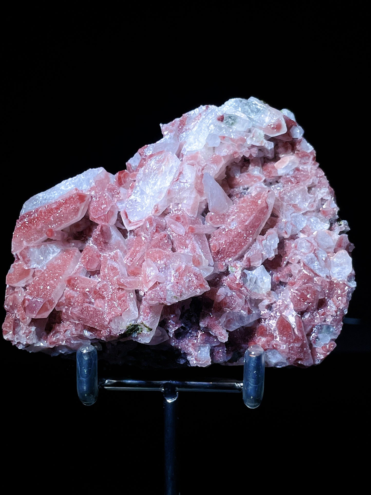 red quartz with epidote specimen Inner Mongolia
