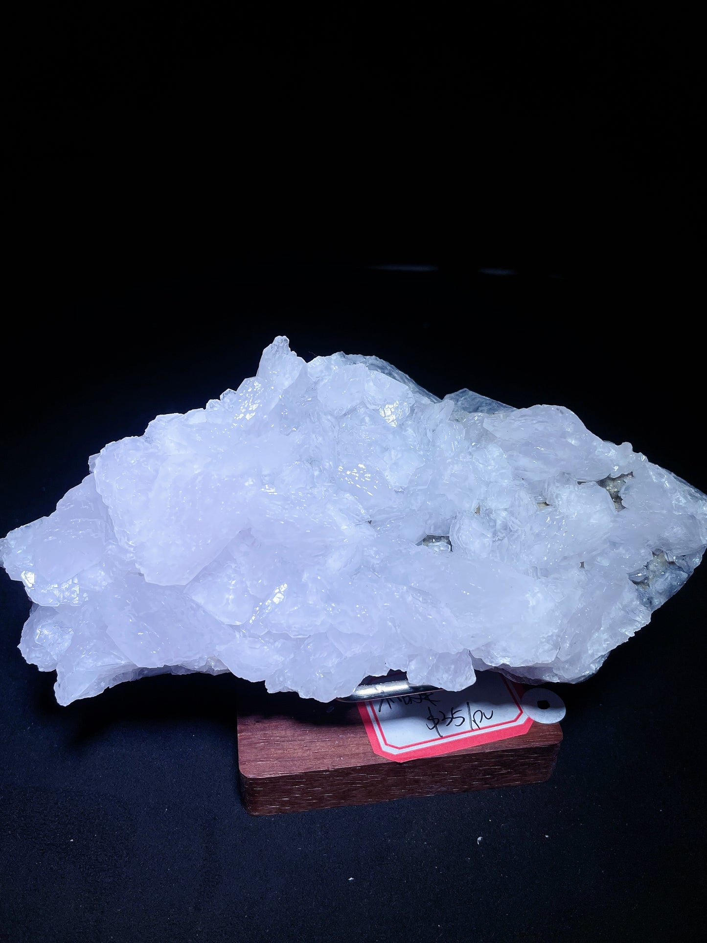 Pink calcite specimen origin  Fujian China