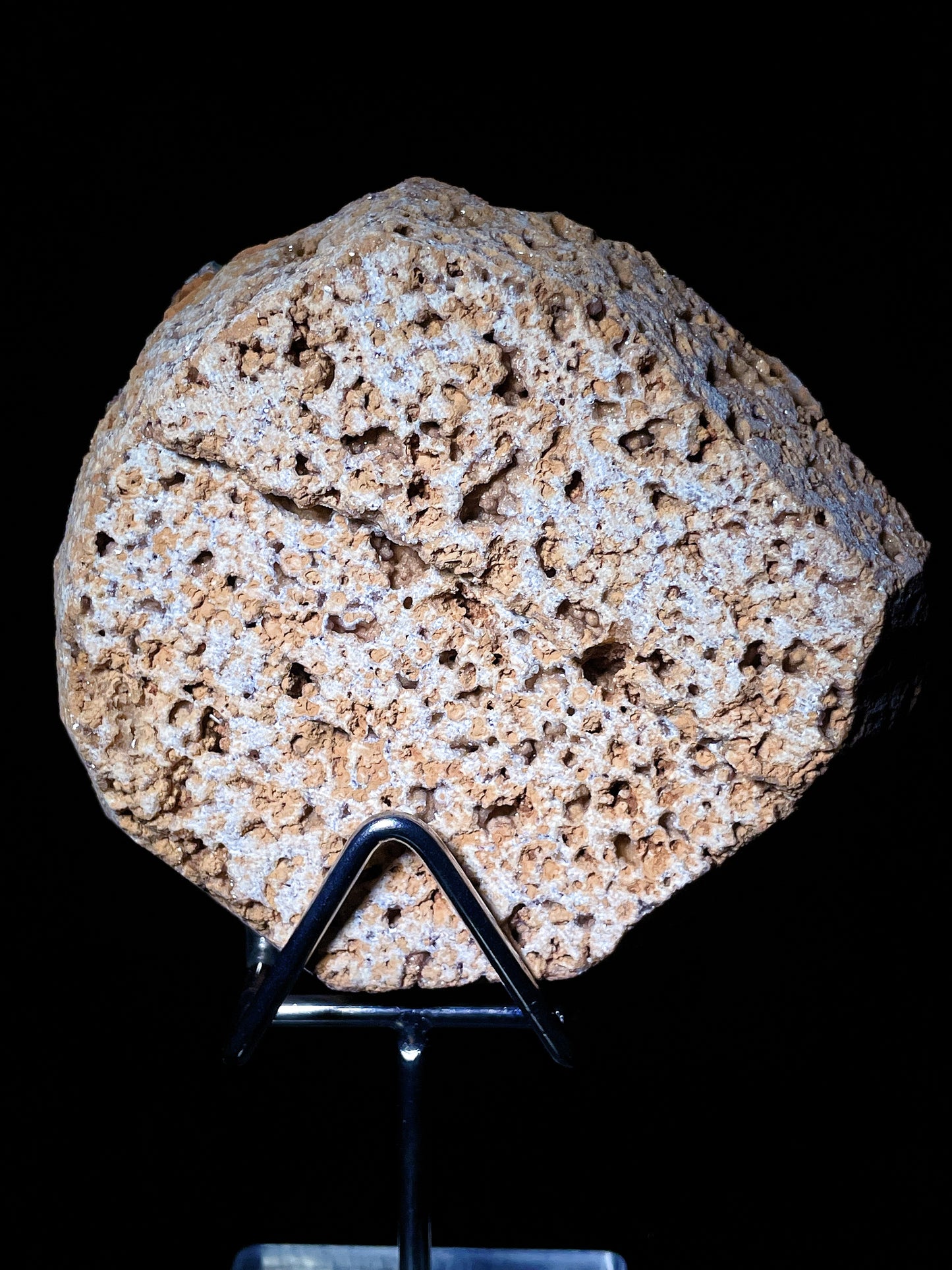 white aragonite specimen Yunnan China