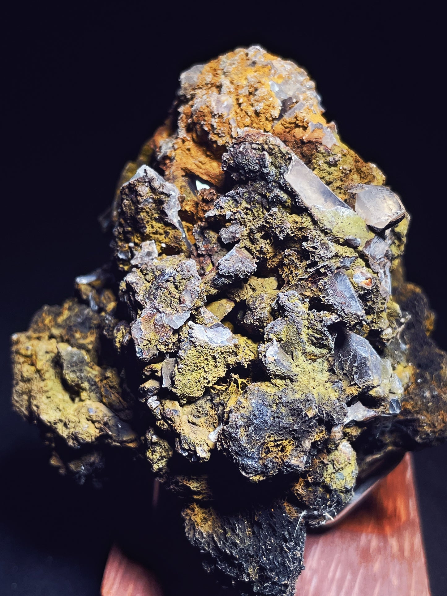 Pink garden quartz specimen origin Brazil