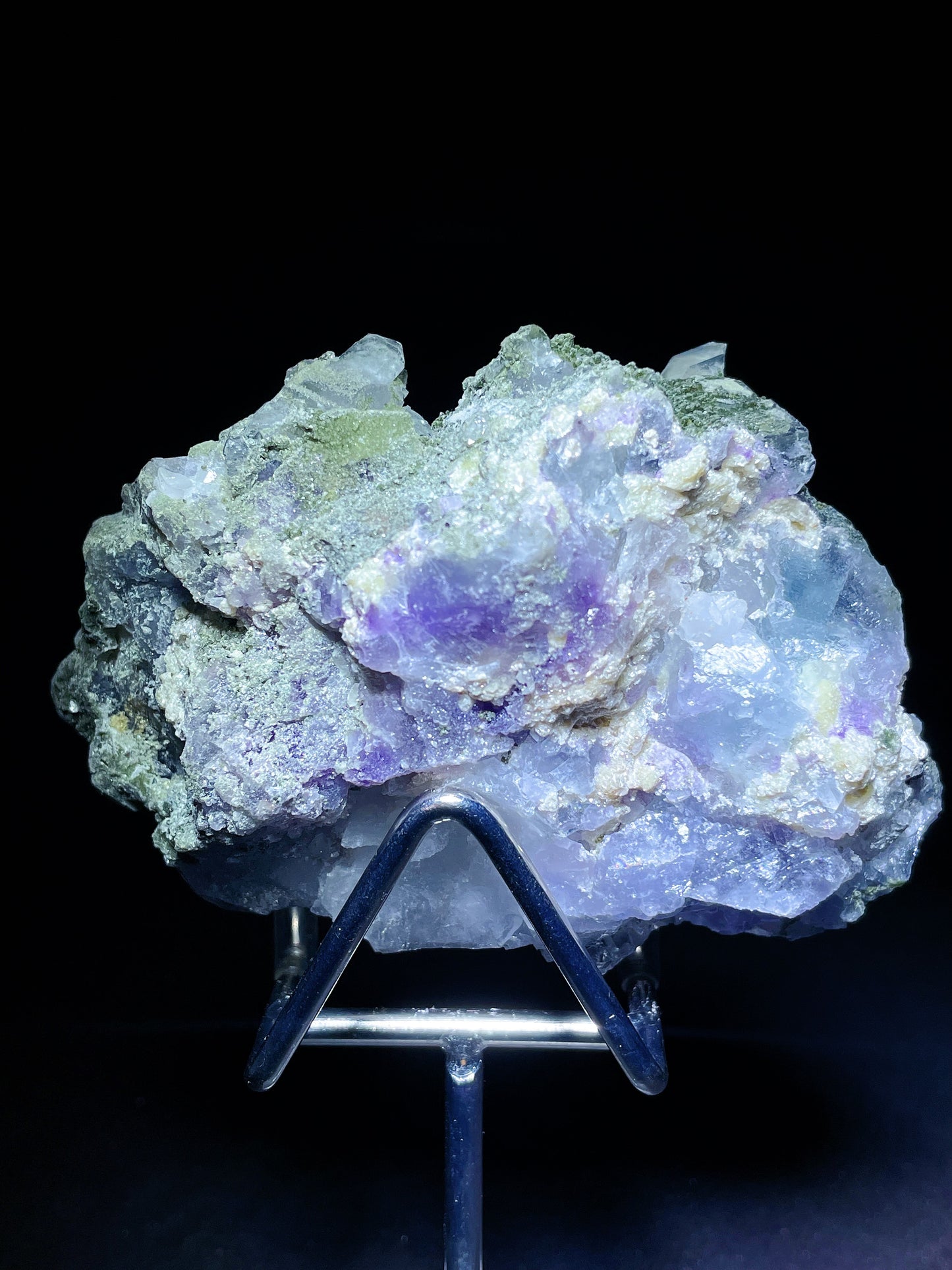 Yaogangxian fluorite specimen China