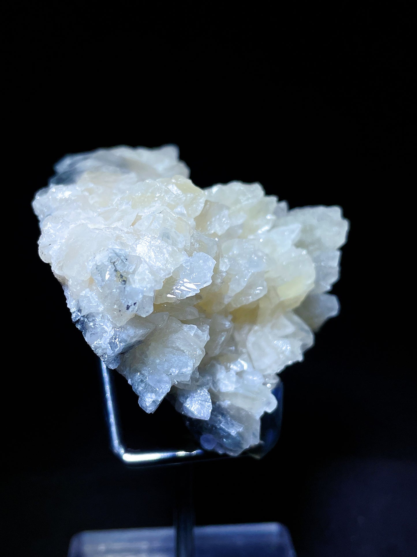 feather calcite specimen Hubei China