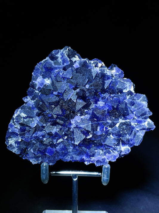 octahedron purple fluorite specimen Zhejiang China