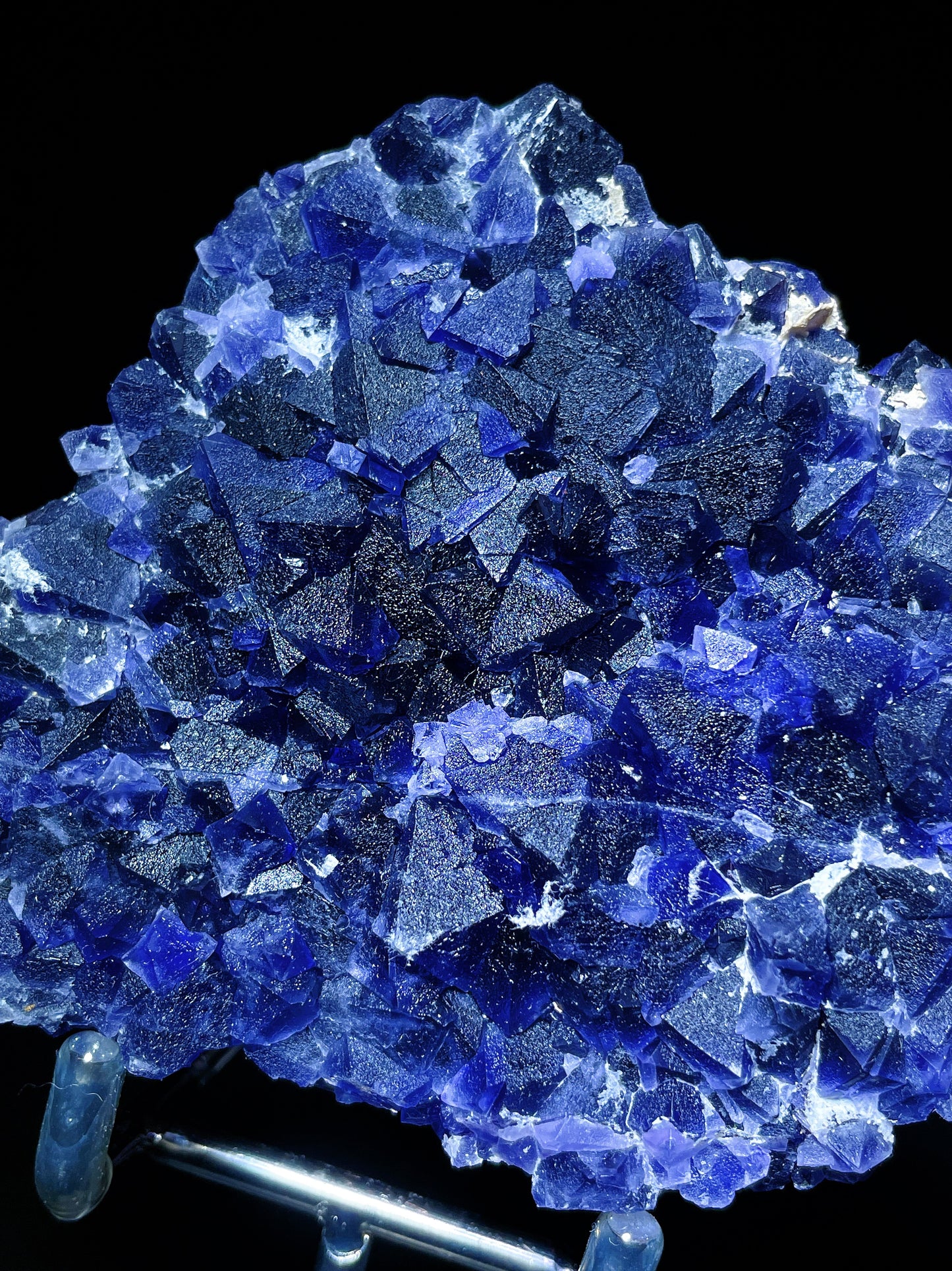 octahedron purple fluorite specimen Zhejiang China