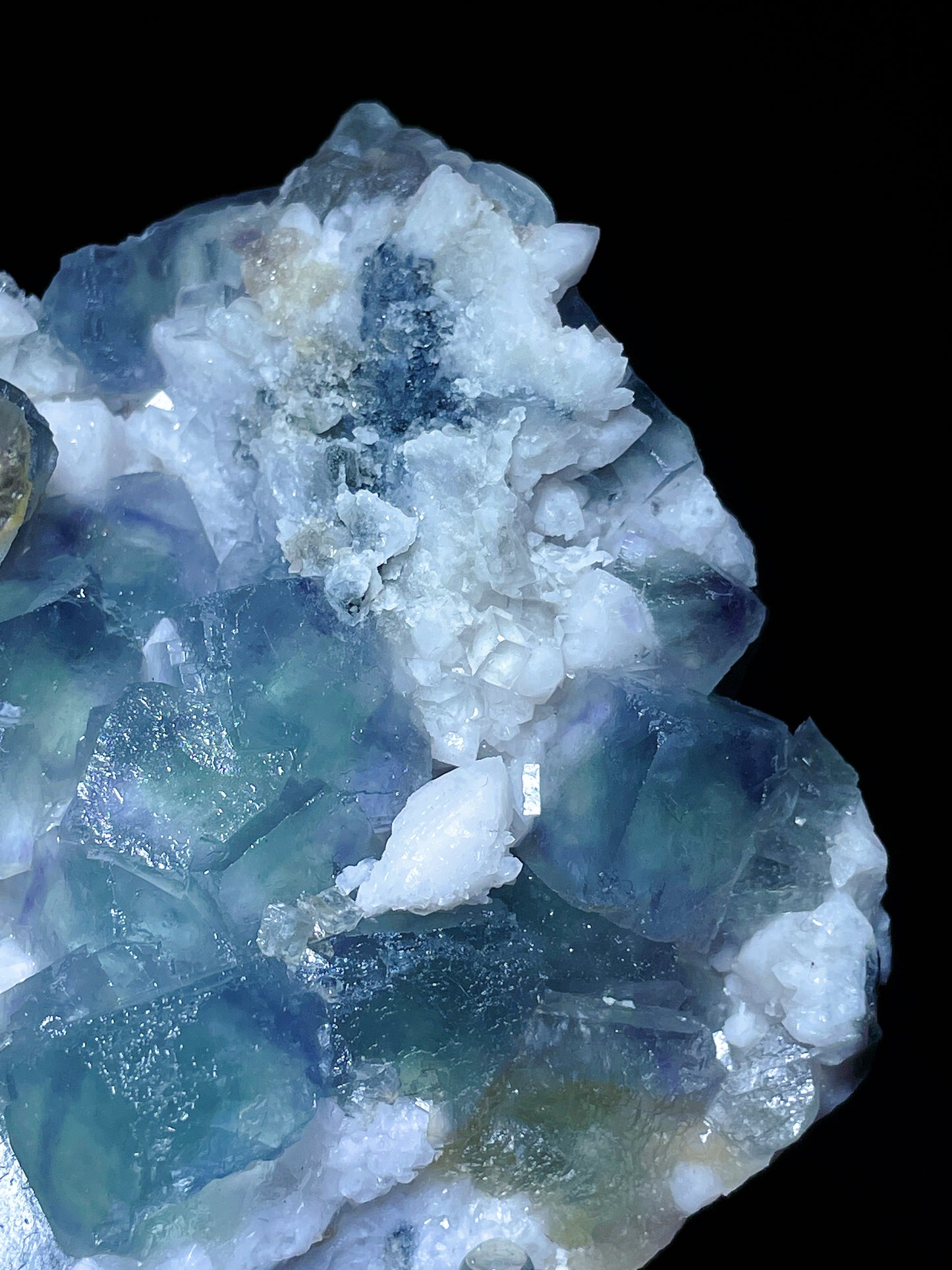 candle quartz with fluorite specimen Inner Mongolia