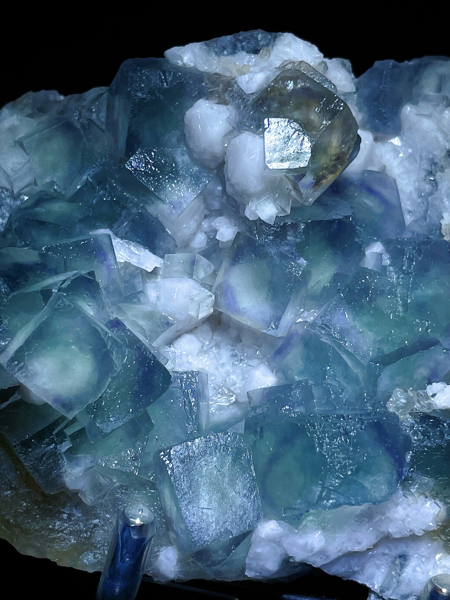 candle quartz with fluorite specimen Inner Mongolia