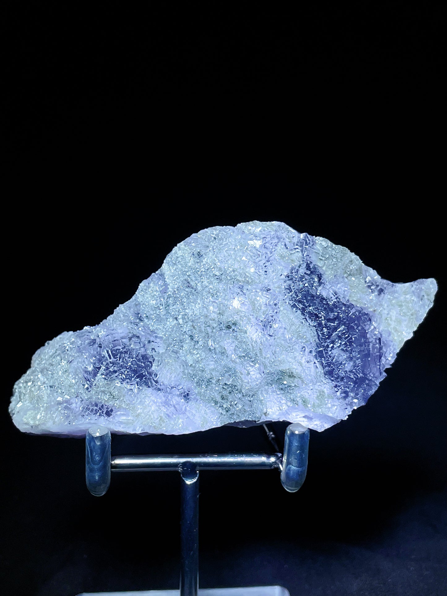 xianghualing fluorite specimen Hunan China