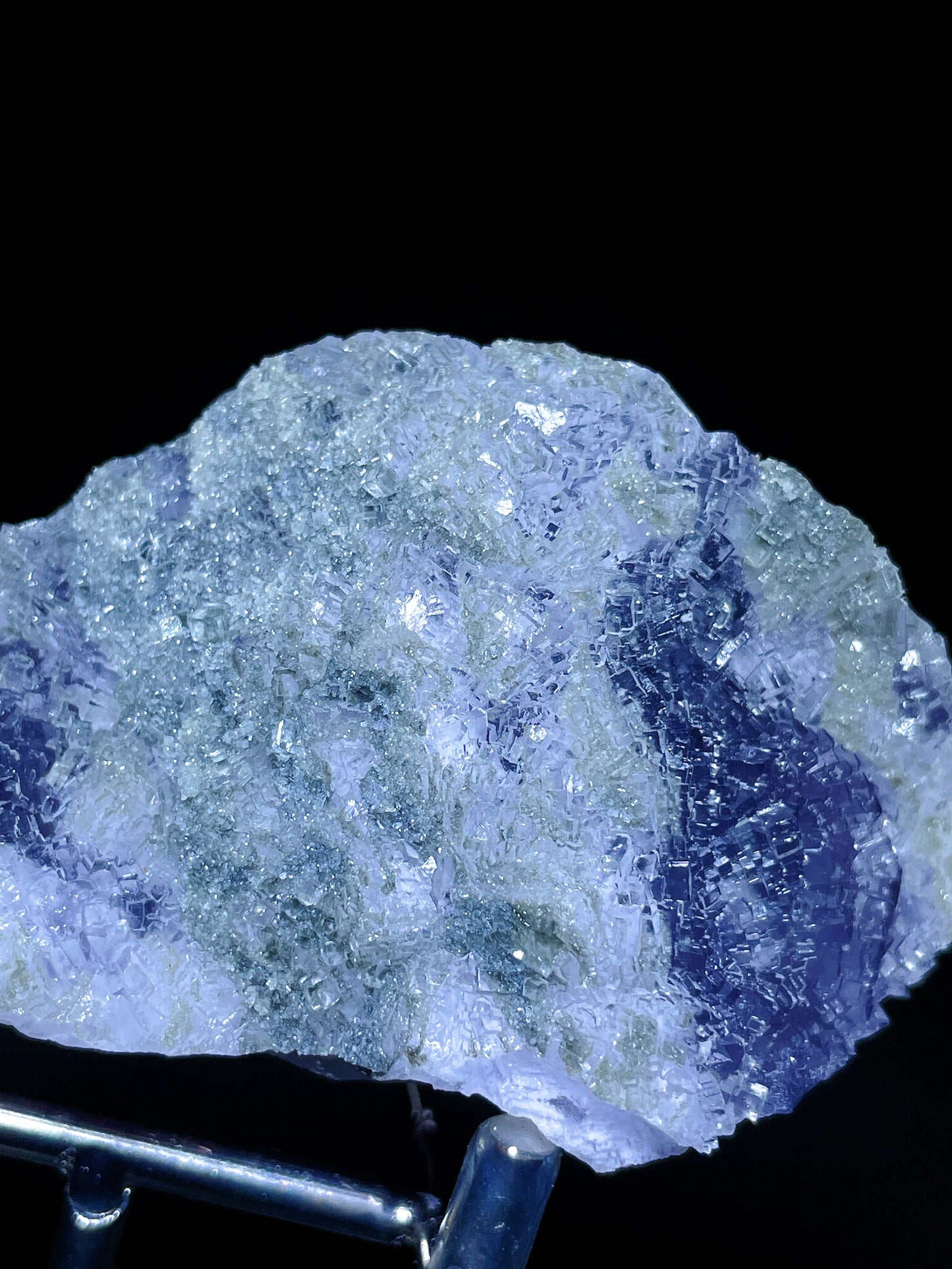 xianghualing fluorite specimen Hunan China