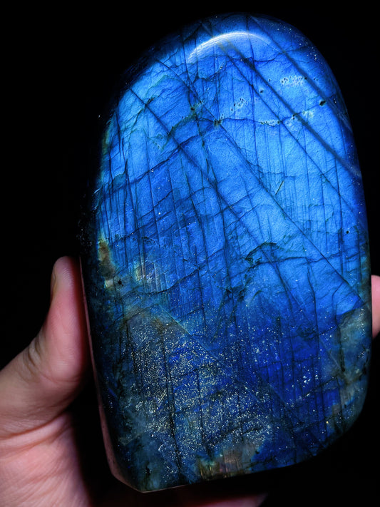 labradorite freeform Madagascar