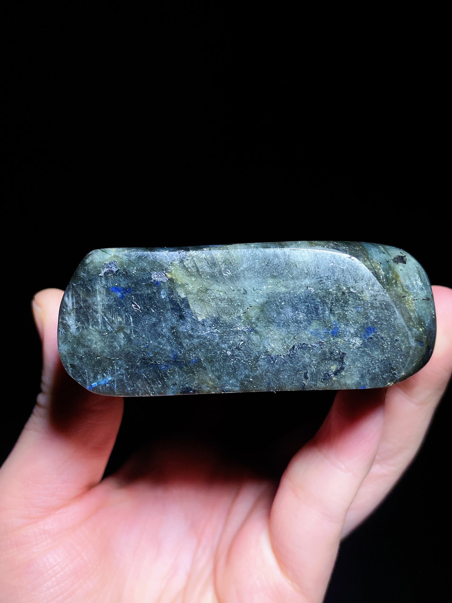 labradorite freeform Madagascar