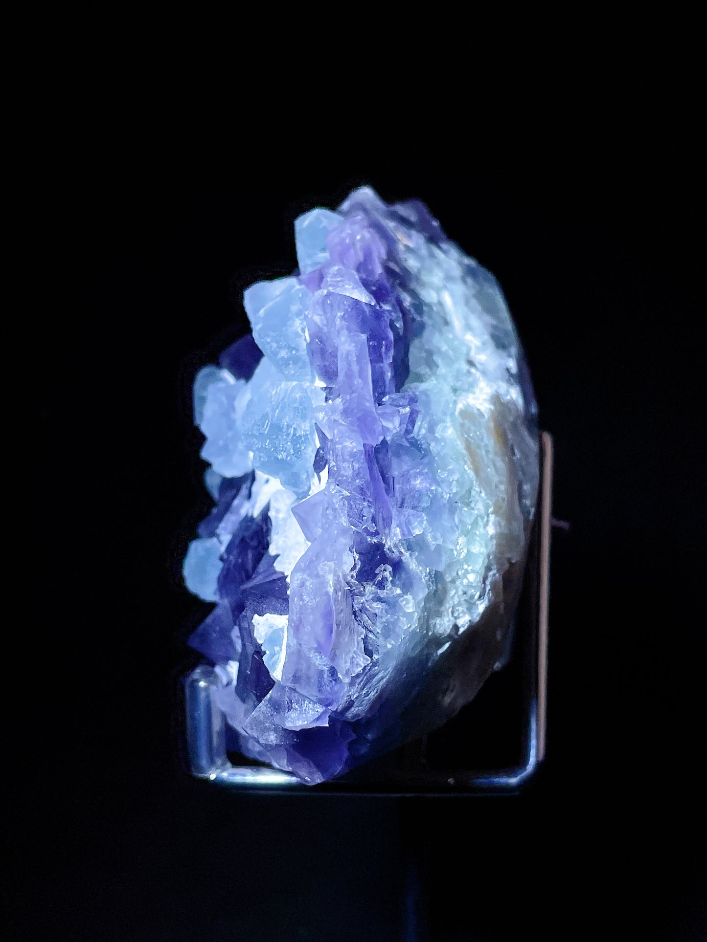 purple fluorite specimen Zhejiang China
