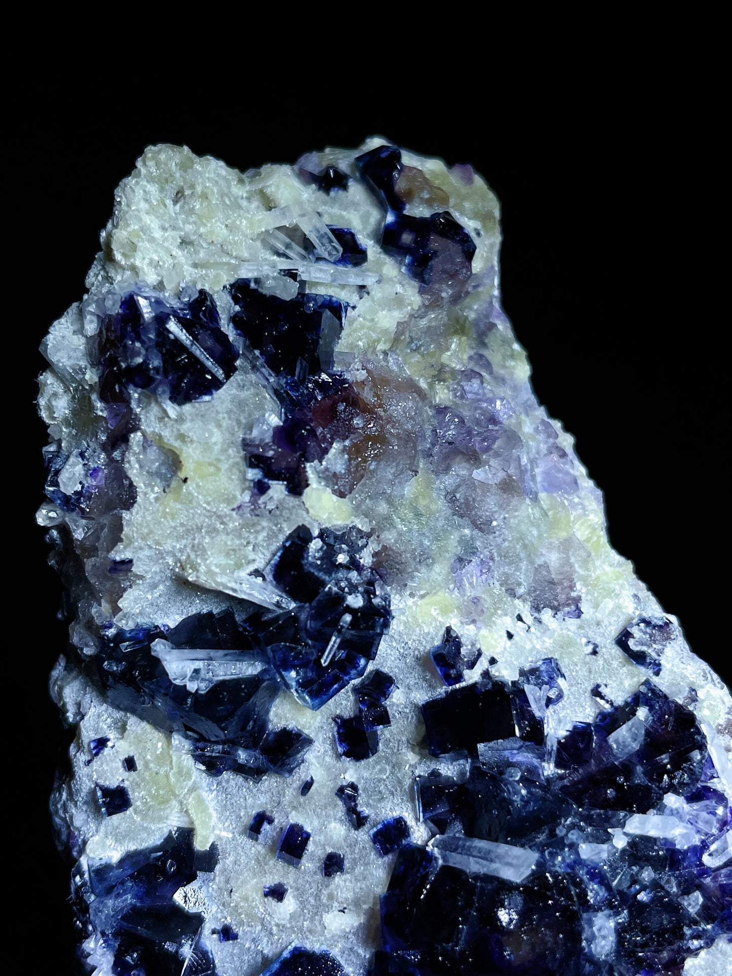 yindu fluorite specimen inner mongolia