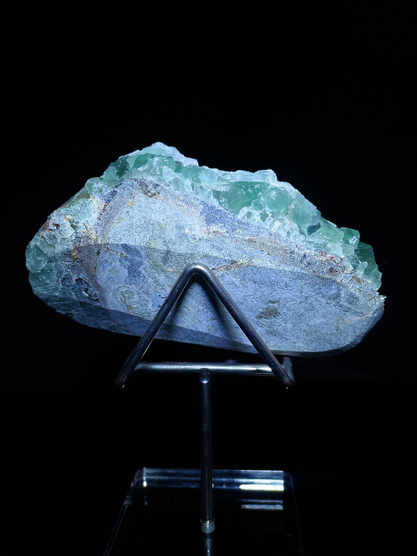 sugar quartz with green fluorite specimen Fujian China