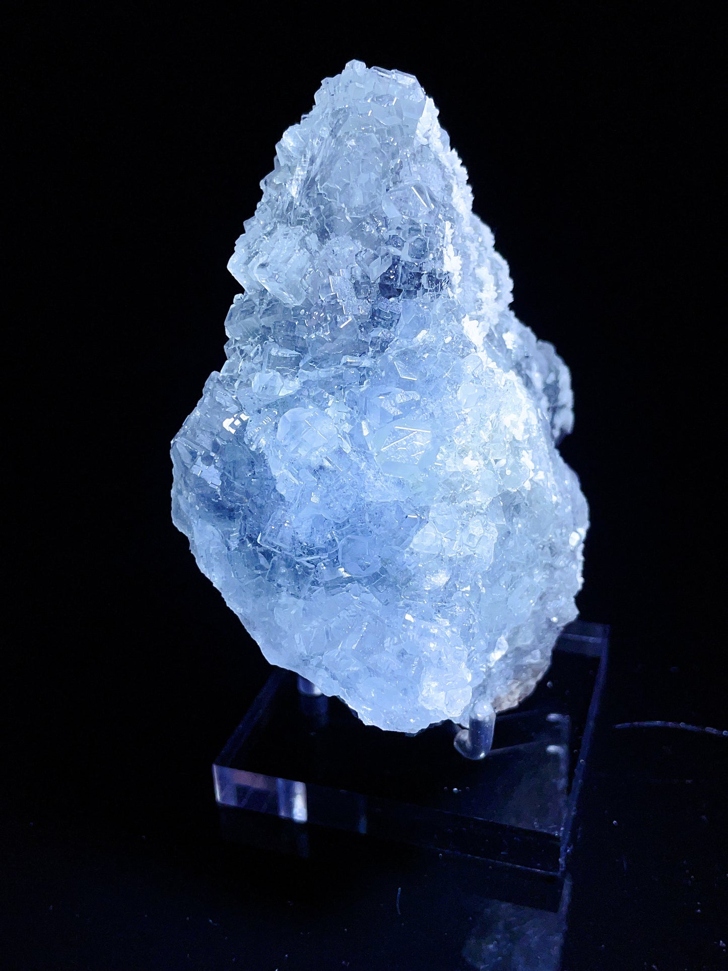 Hunan China xhl fluorite specimen
