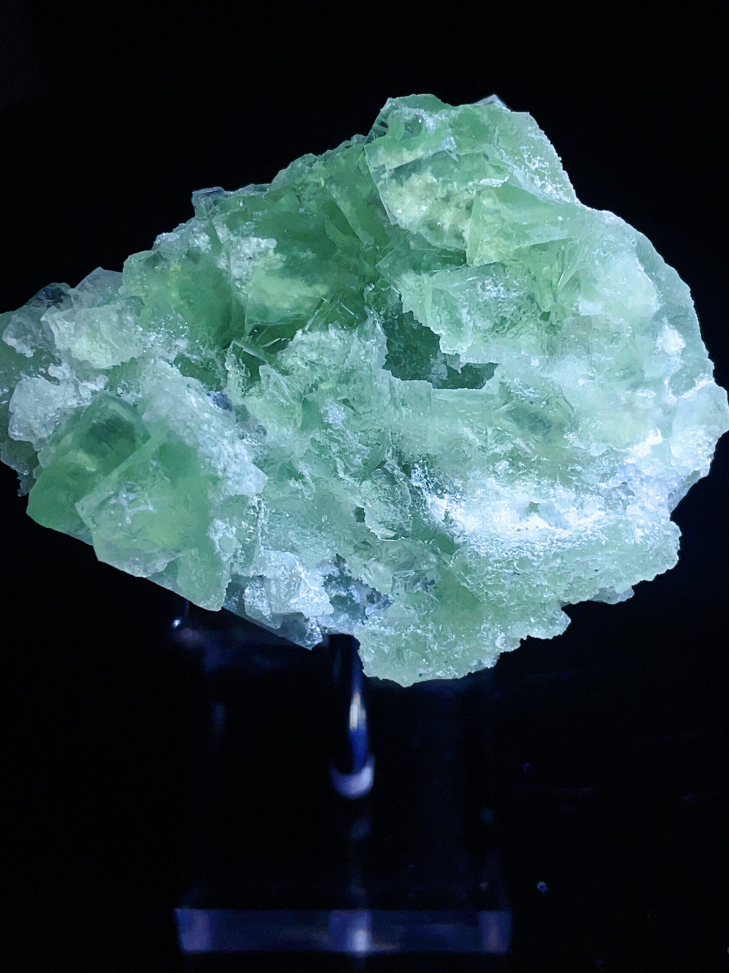Hunan China xhl green fluorite specimen