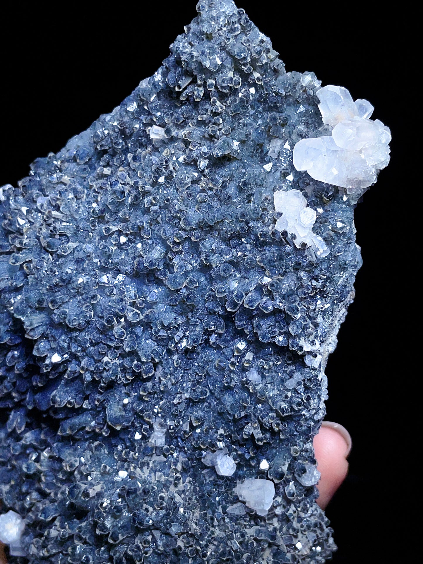 Fujian China green screw quartz specimen