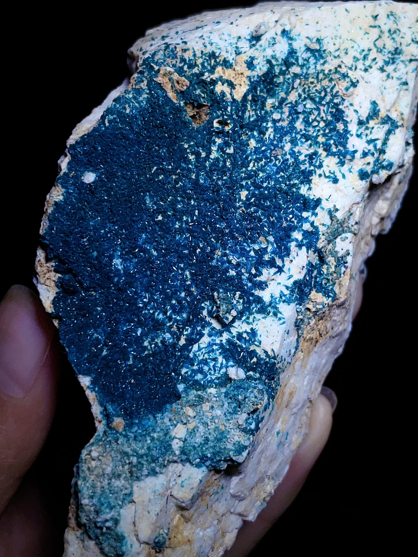 Yunnan China Veszelyite specimen