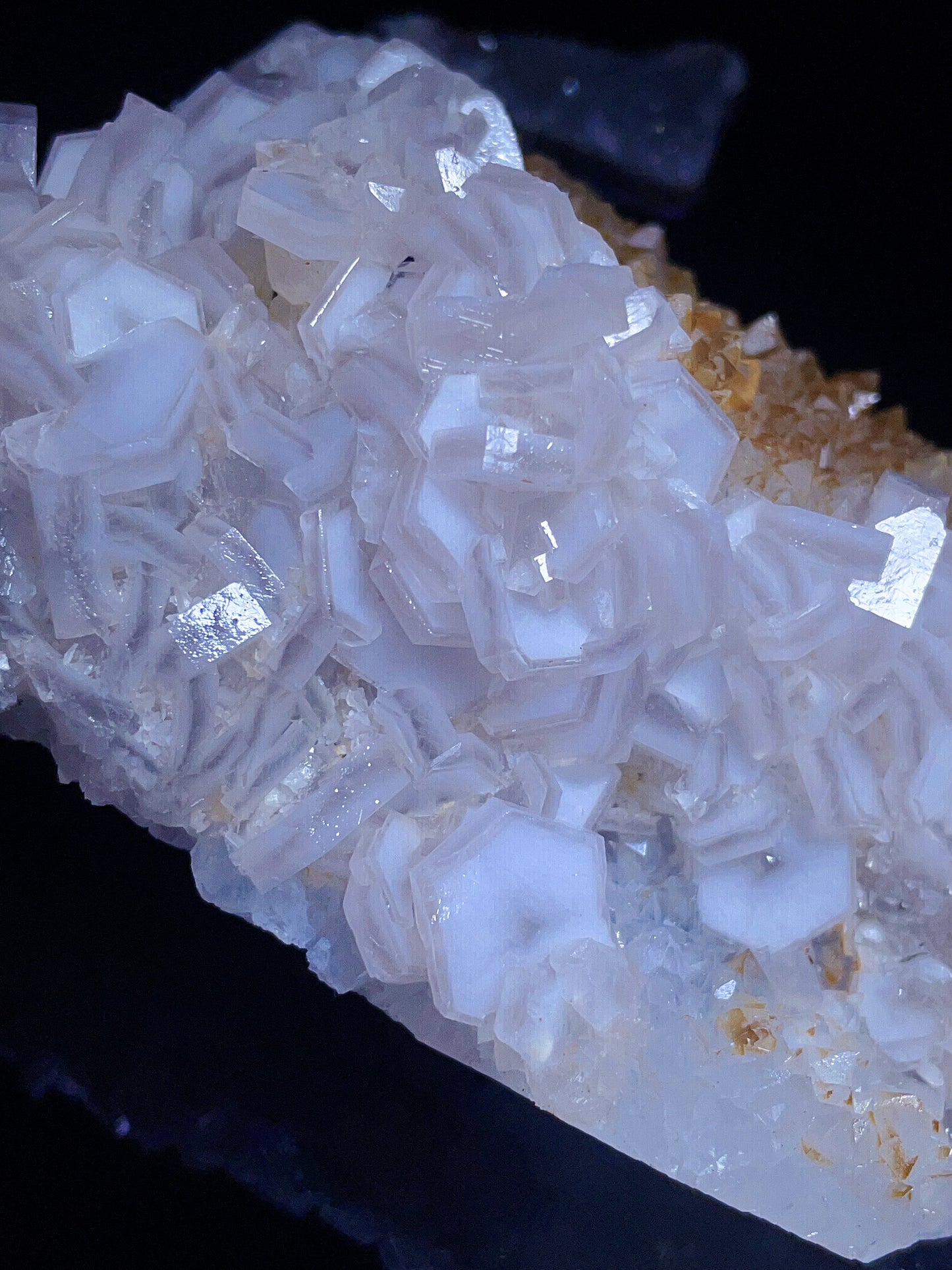 Fujian sandwich calcite with quartz specimen