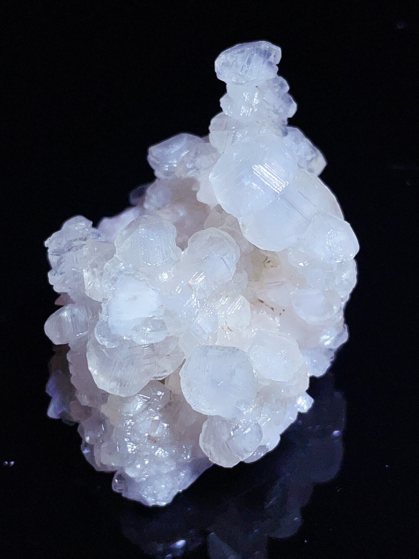 white benz columnar calcite specimen from Hunan China