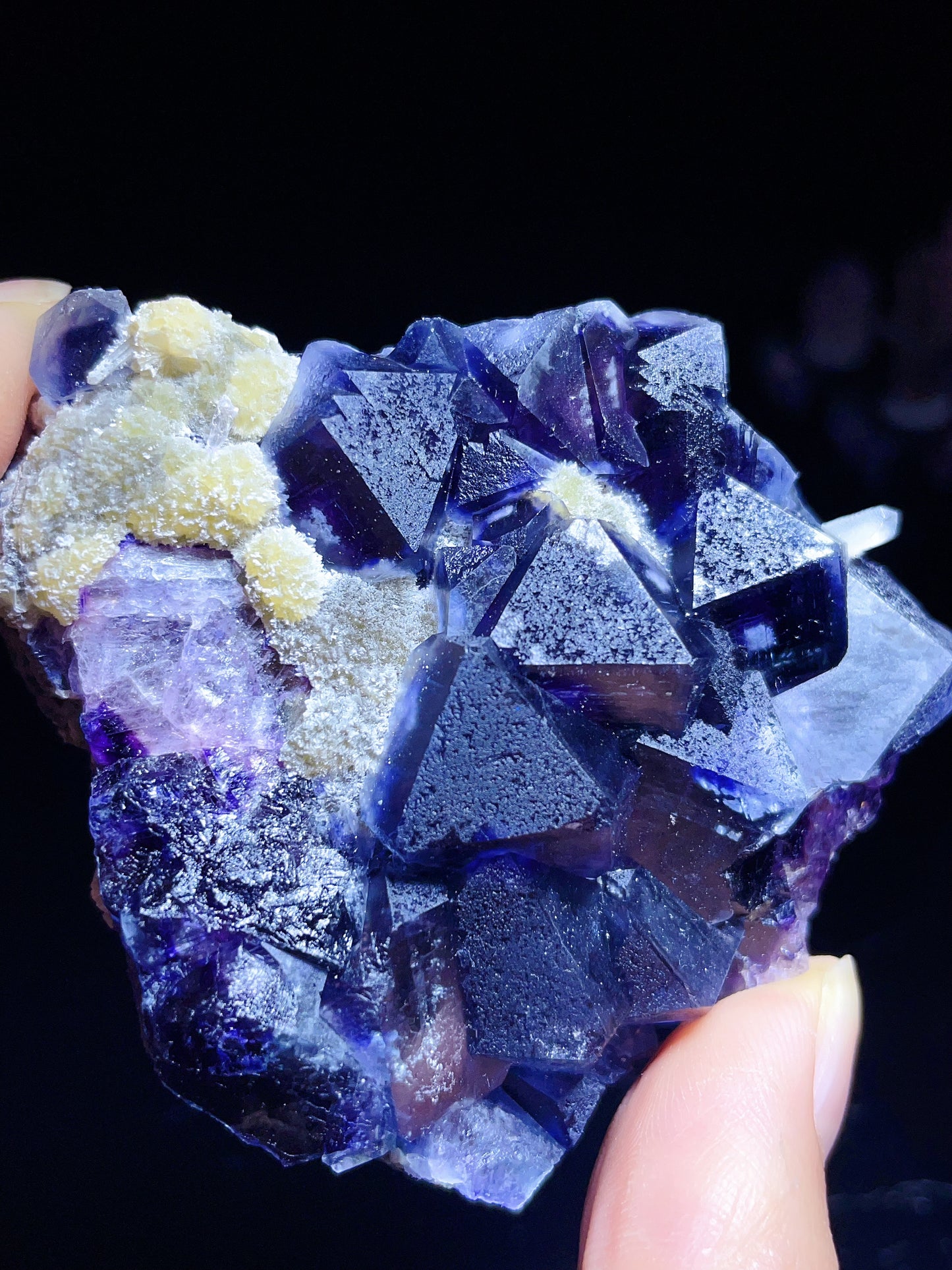 Yindu fluorite specimen from Inner Mongolia