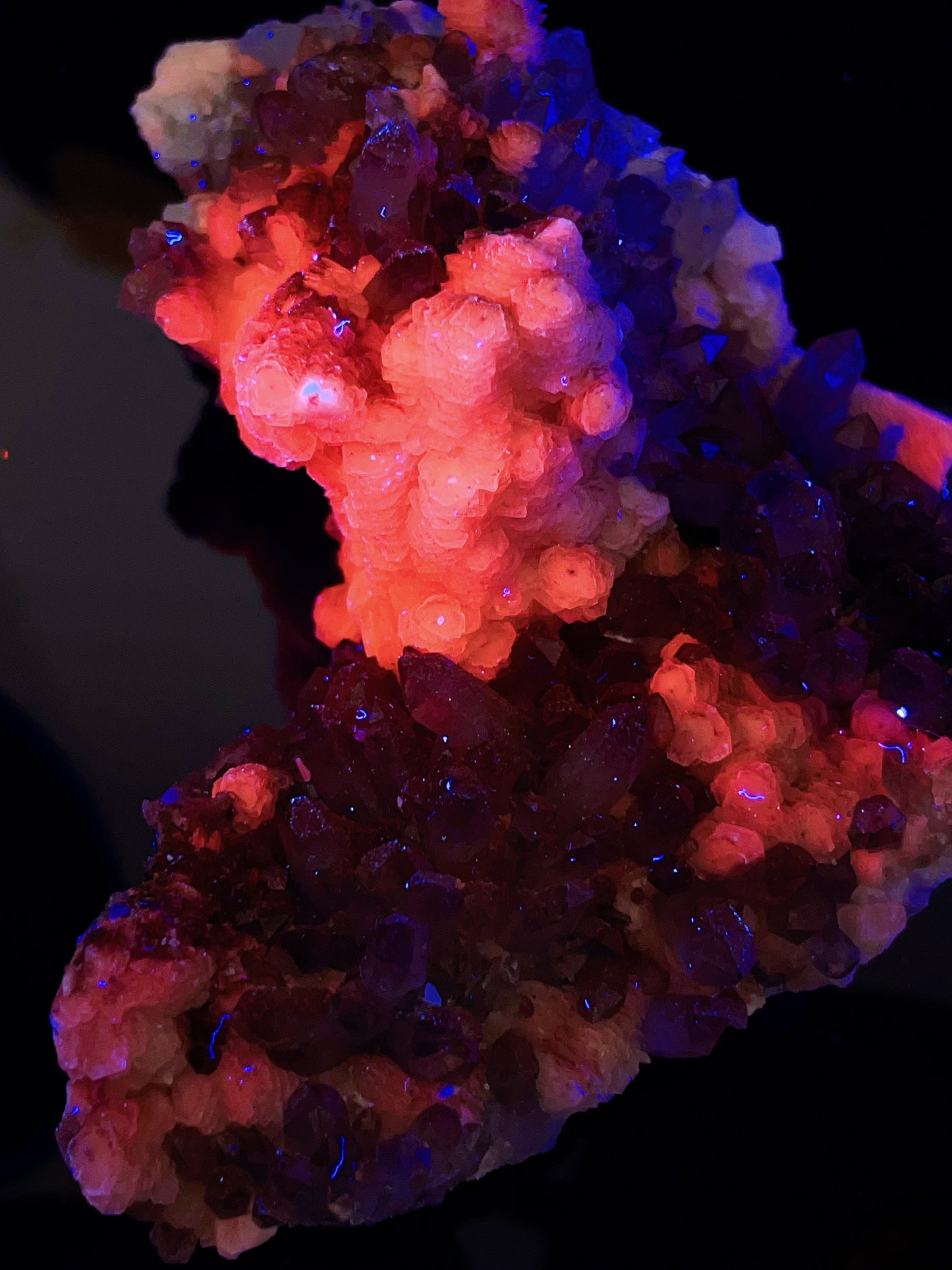 pink calcite with quartz and hematite specimen from Fujian