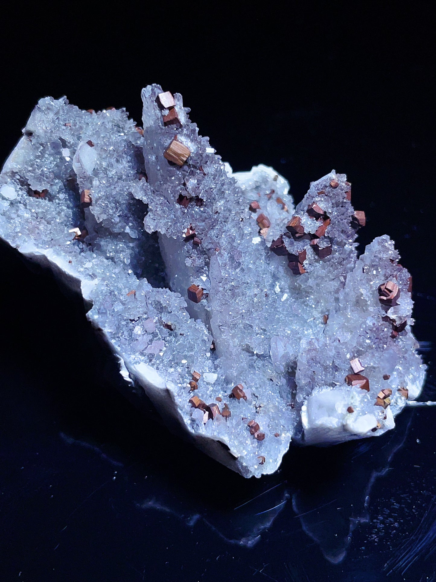 black dogteeth calcite with pyrite specimen from Hunan China