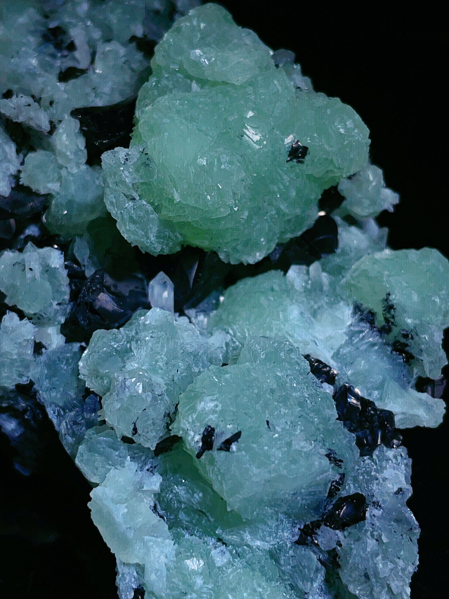 Prehnite with quartz Specimen, Jinkouhe, Leshan, Sichuan Province, China
